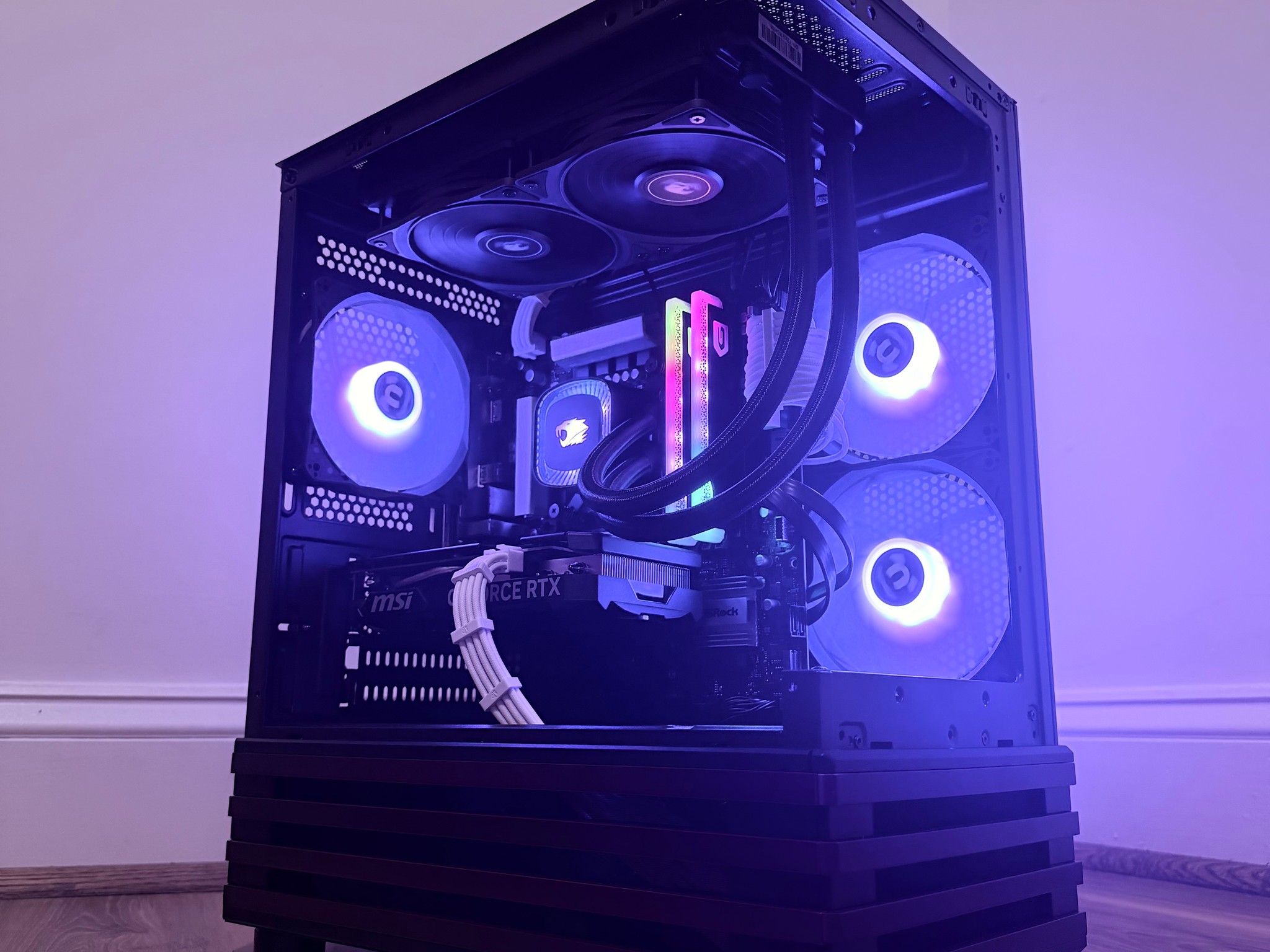 ⚫️"Carbon Pulse "⚫️| 1440p Gaming | Intel i7 13700F | RTX 4060 Ti 16GB | 32B DDR5 Ram | 2TB Storage