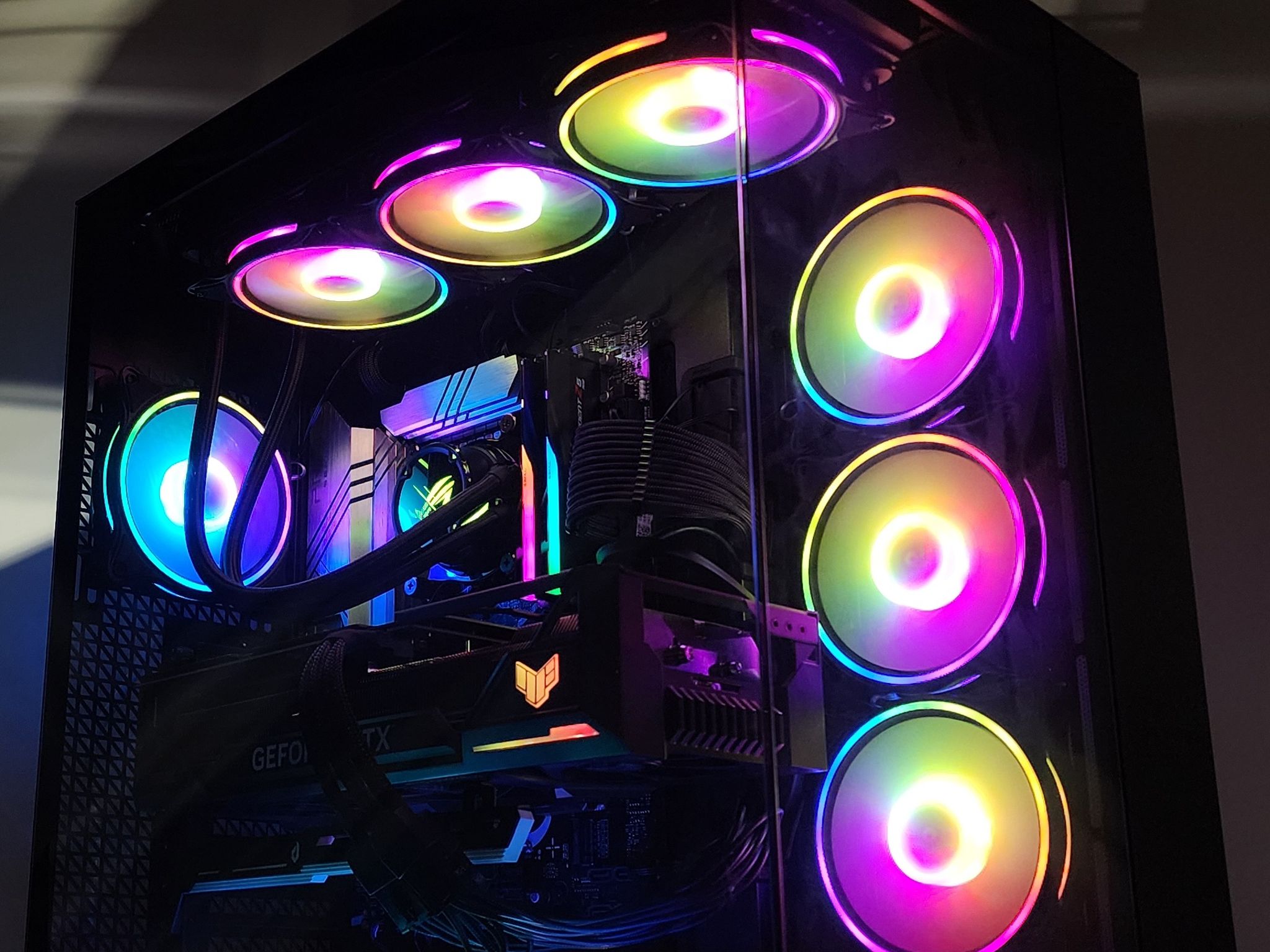 Gaming PC i9-14900K 32GB RAM 2TB SSD RTX 4080 16GB Windows 11 PC