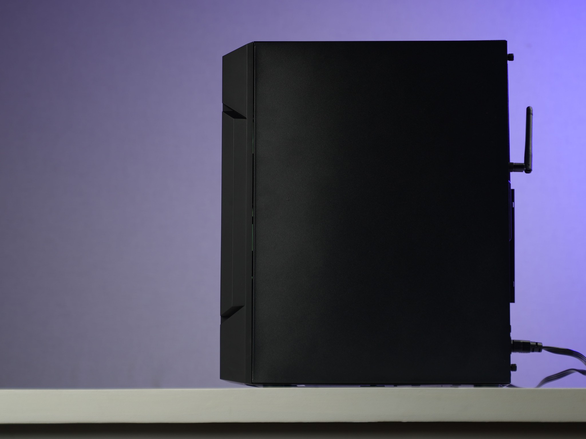 \ EF-00 / RTX 3070 Intel Core i7 11700F 16GB 1.3TB Windows 11 Gaming PC Powerhouse
