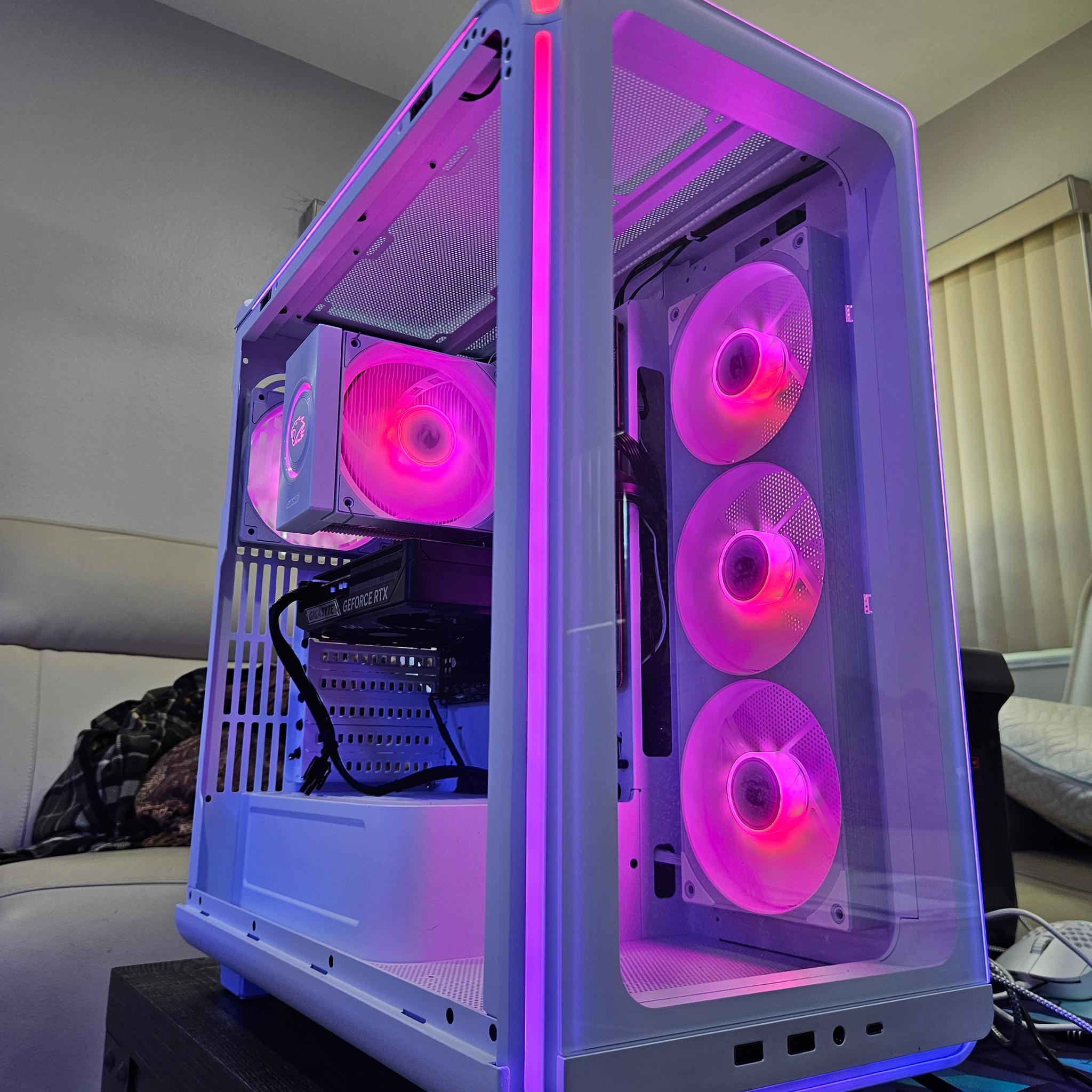 RTX 5060 Ti Gaming PC • Ryzen 5 8400F • 1TB M.2 • 16GB DDR5 • IBuyPowerPc • B650M • White
