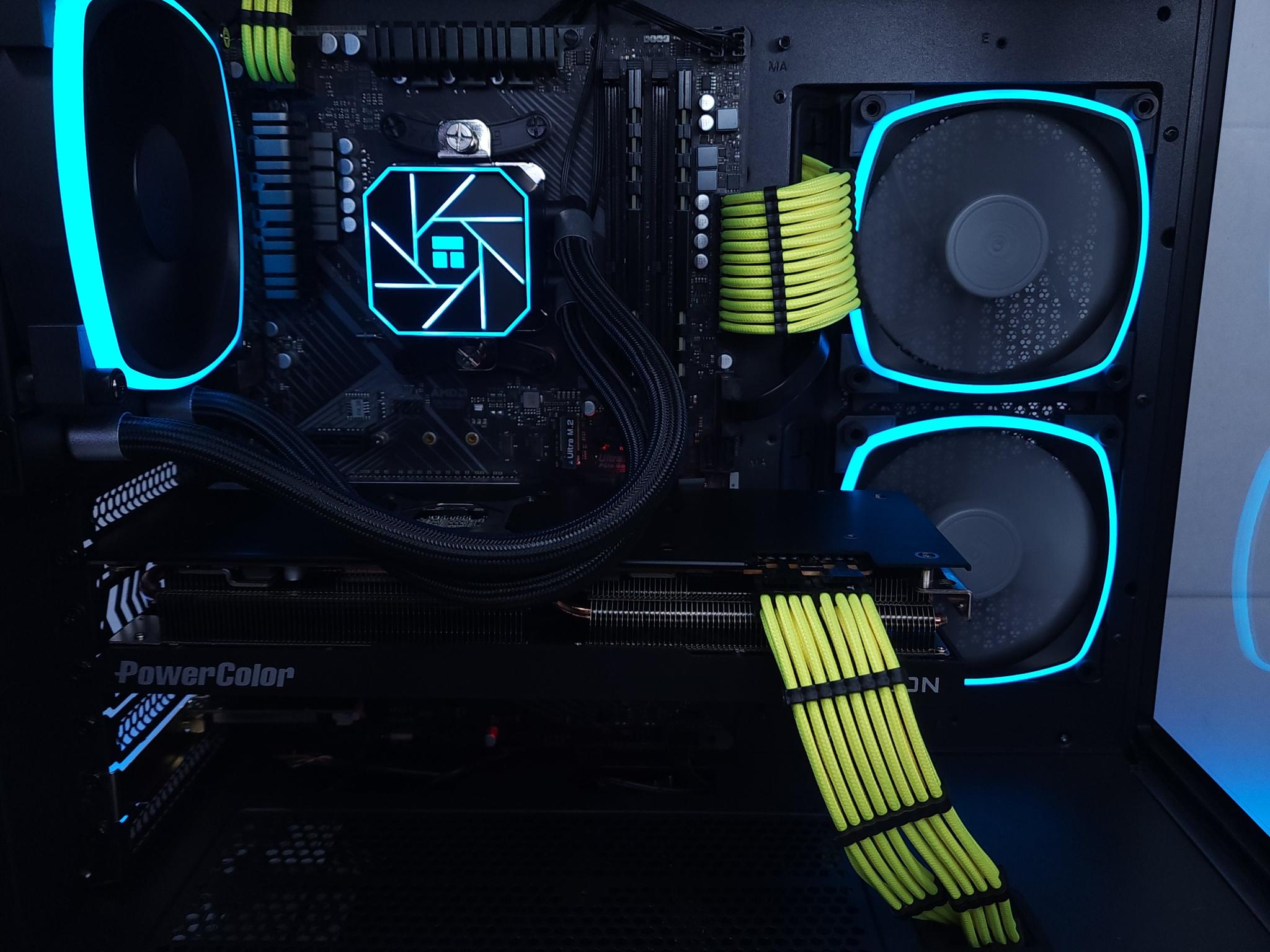 💙💛RX 7700XT | Ryzen 5 5600X | 32GB 3200MHz | 1TB NVMe SSD