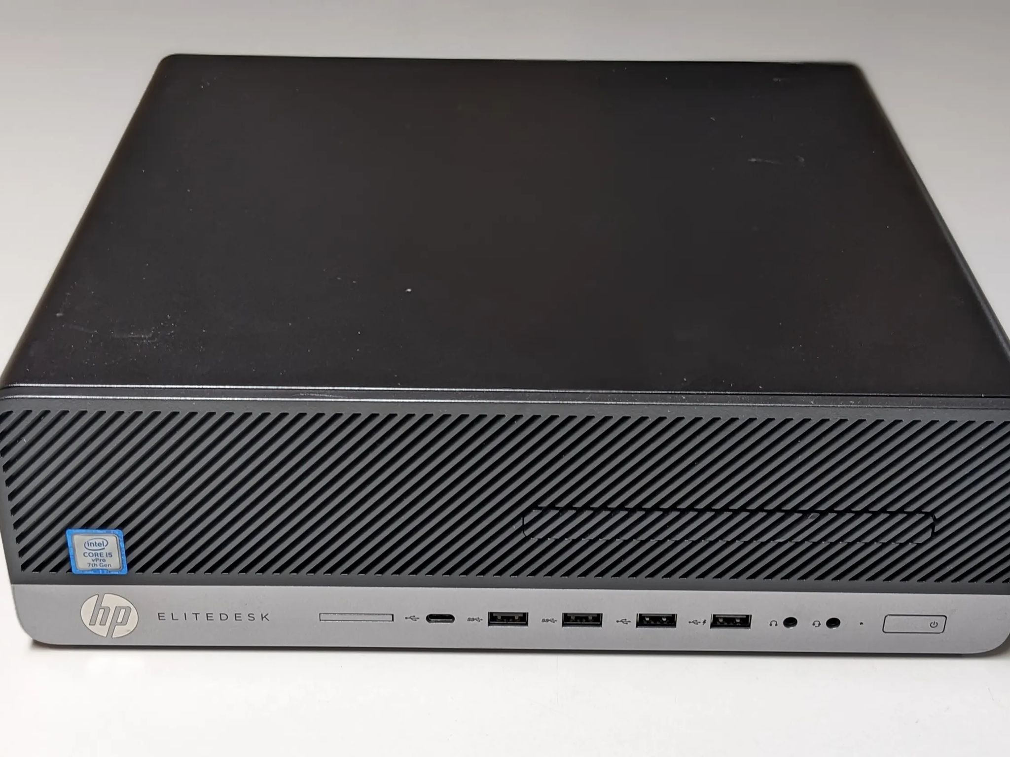 HP EliteDesk 800 G3 - RX 6400 & Intel i5-7500