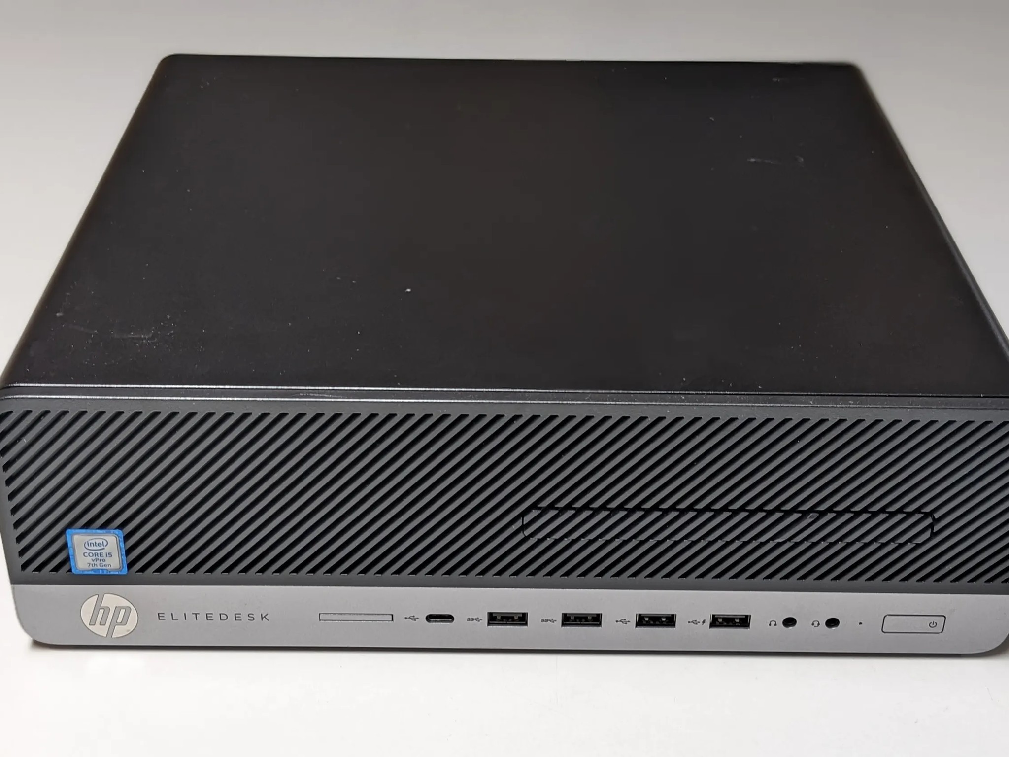 HP EliteDesk 800 G3 - RX 6400 & Intel i5-7500