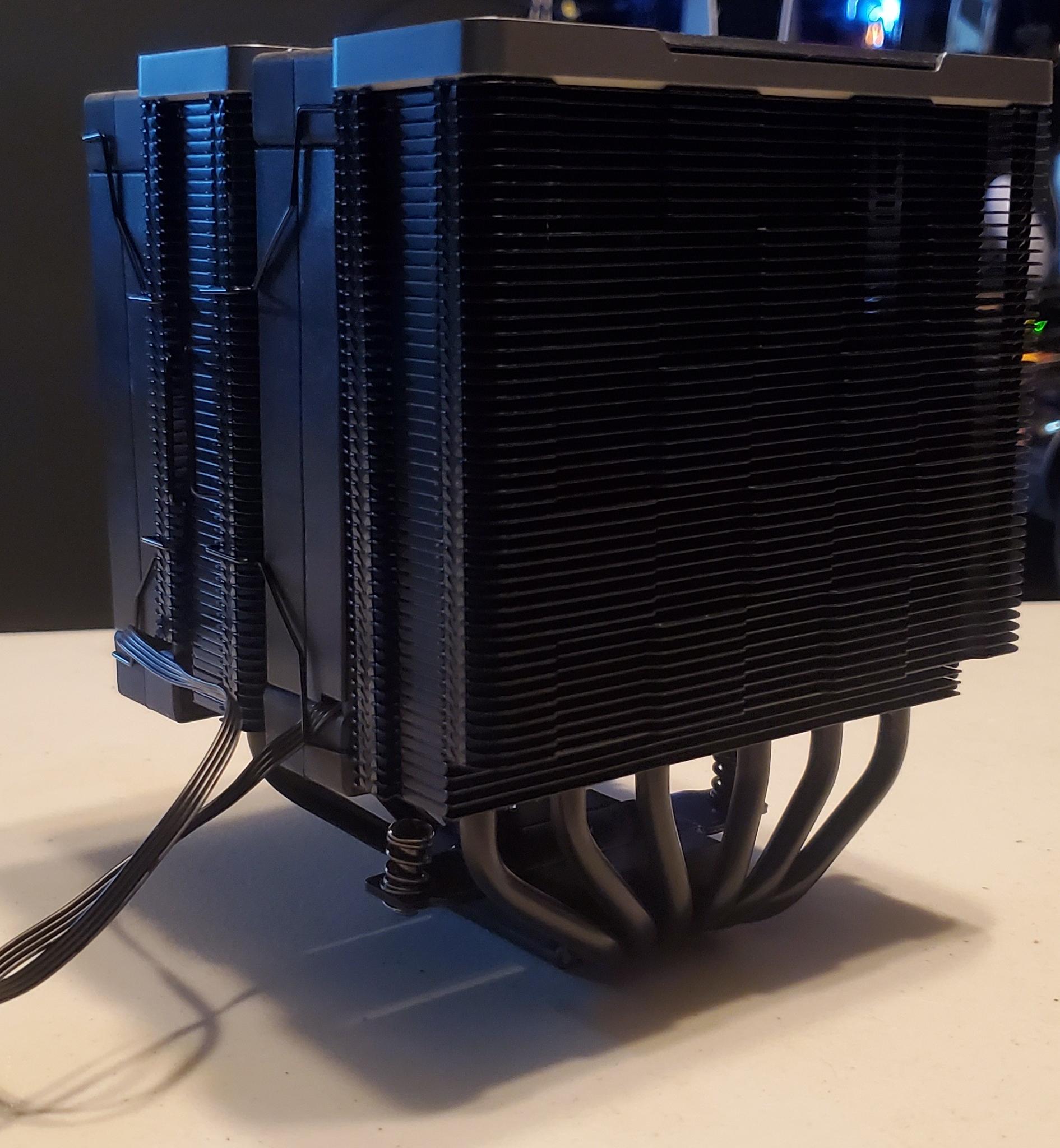 DeepCool AK620 ZERO DARK