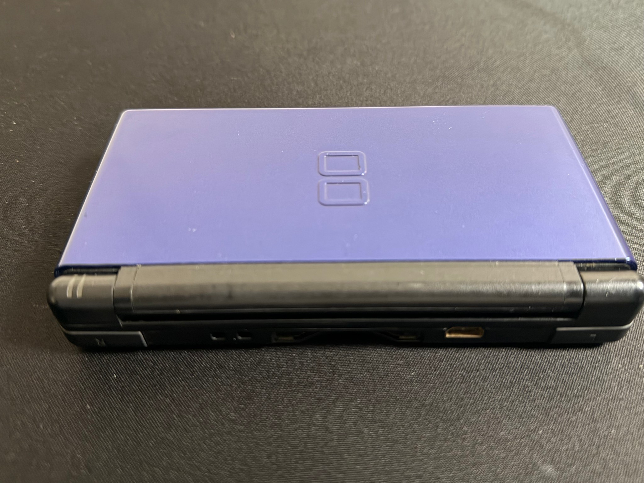 Nintendo DS Lite Handheld System - Blue Cobalt/Black - W/ Stylus & Charger