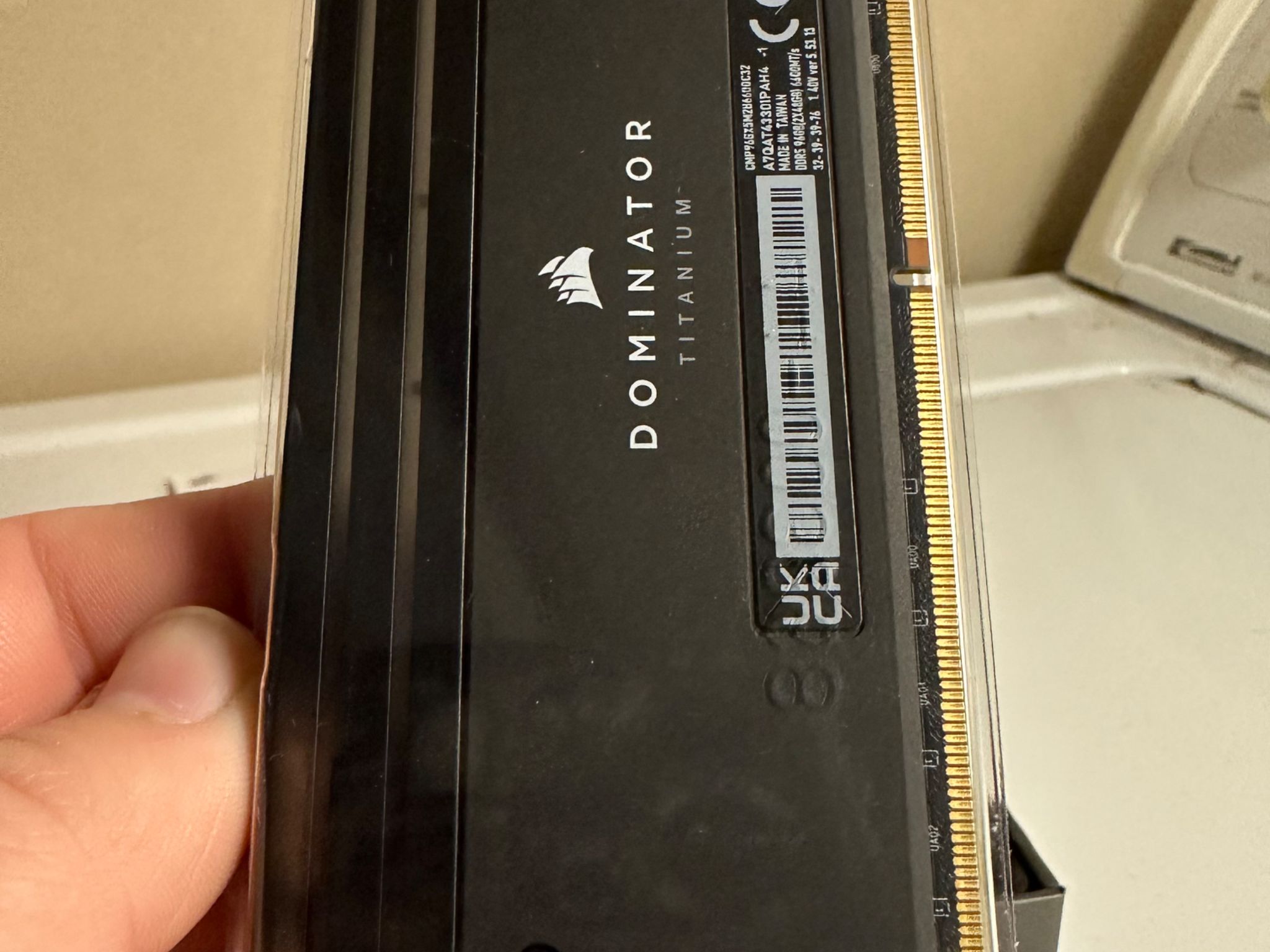 CORSAIR Dominator Titanium 96GB (2 x 48GB) DDR5 6600 (PC5 52800) CMP96GX5M2B6600C32