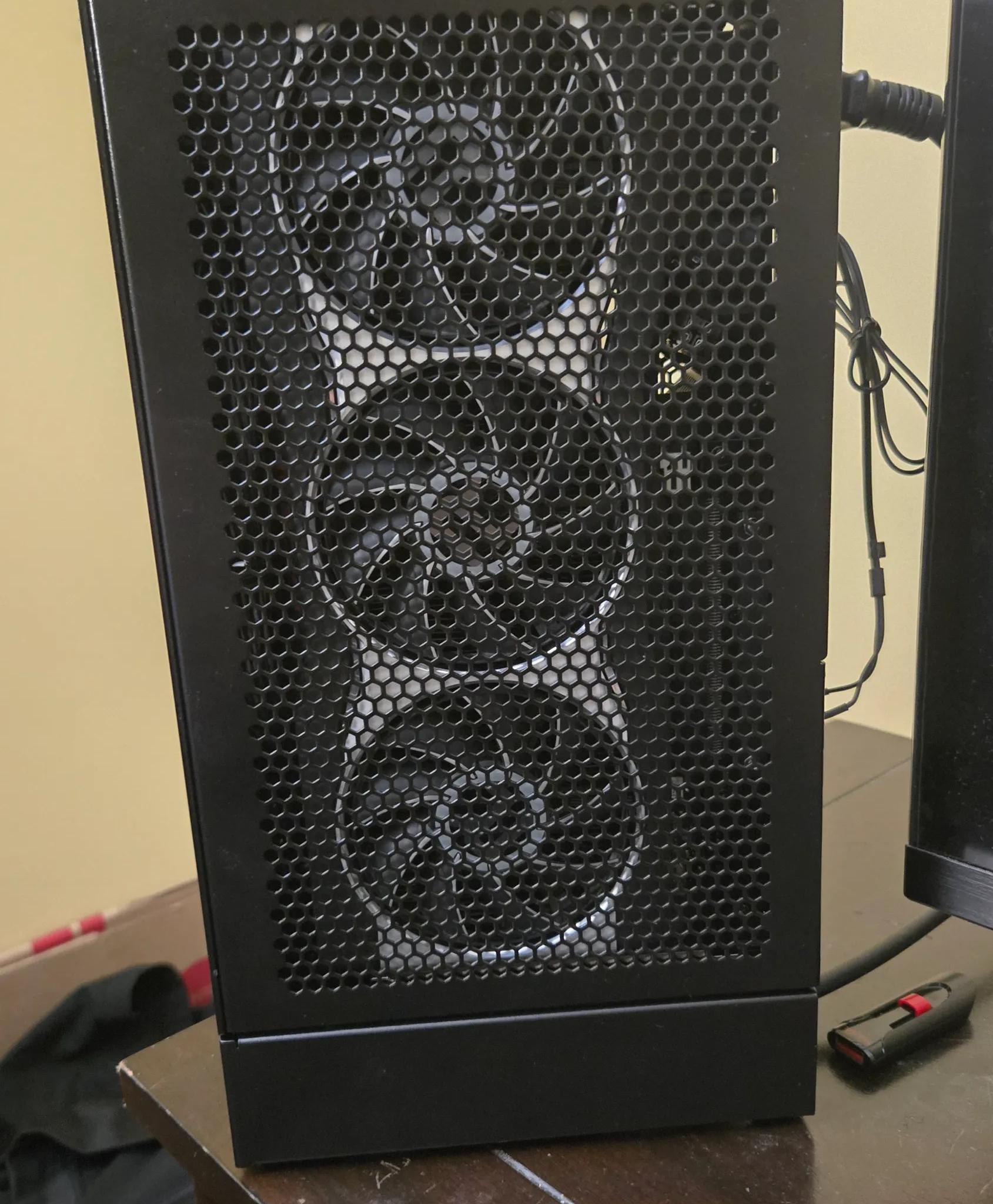 Compact Powerhouse ITX Gaming PC – i3-14100K | RX 6800 | DDR5