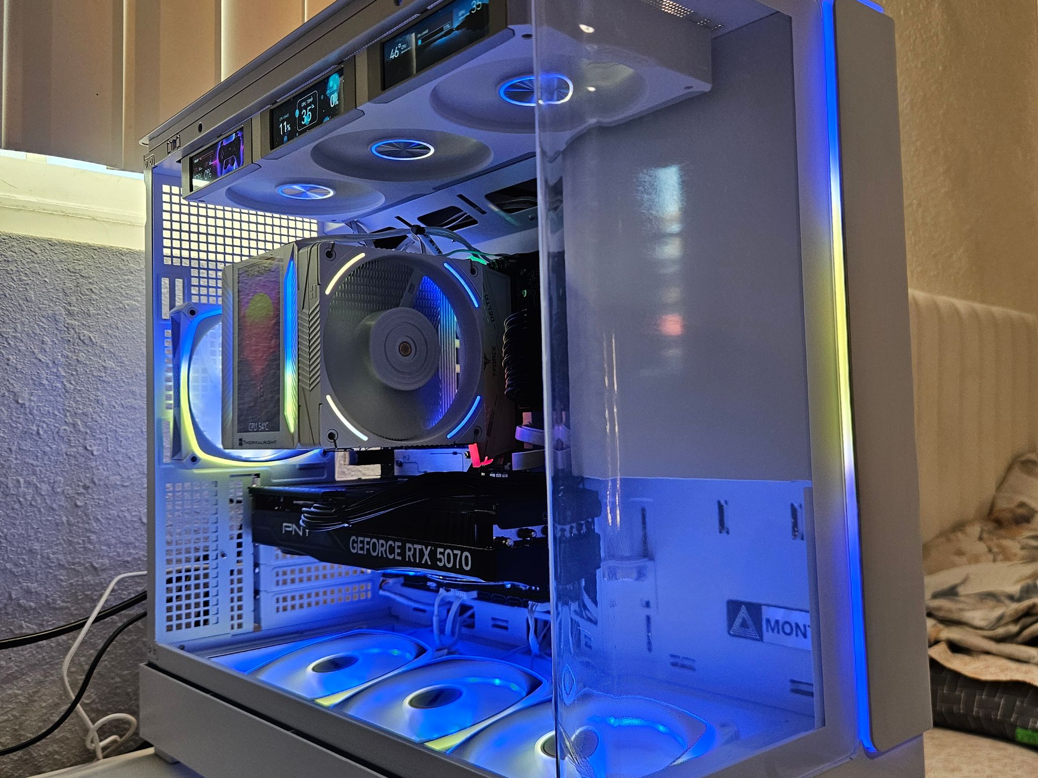 GeForce RTX 5070 Custom Gaming PC - Ryzen 7 9700X
