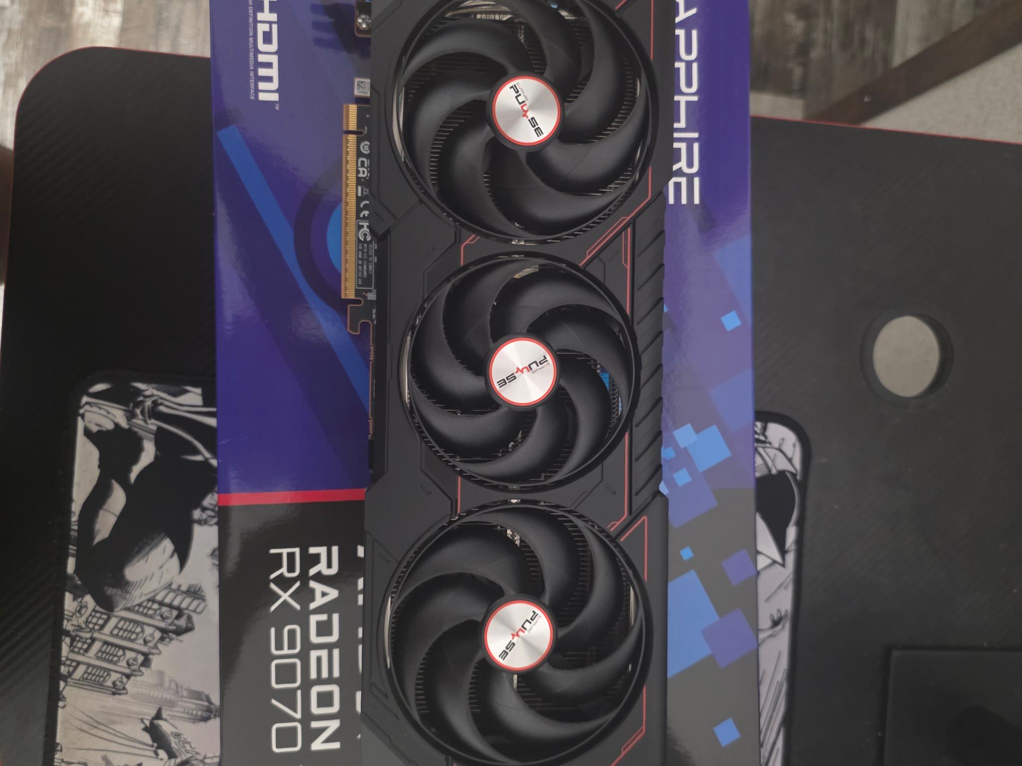 Sapphire PULSE AMD Radeon RX 9070 XT