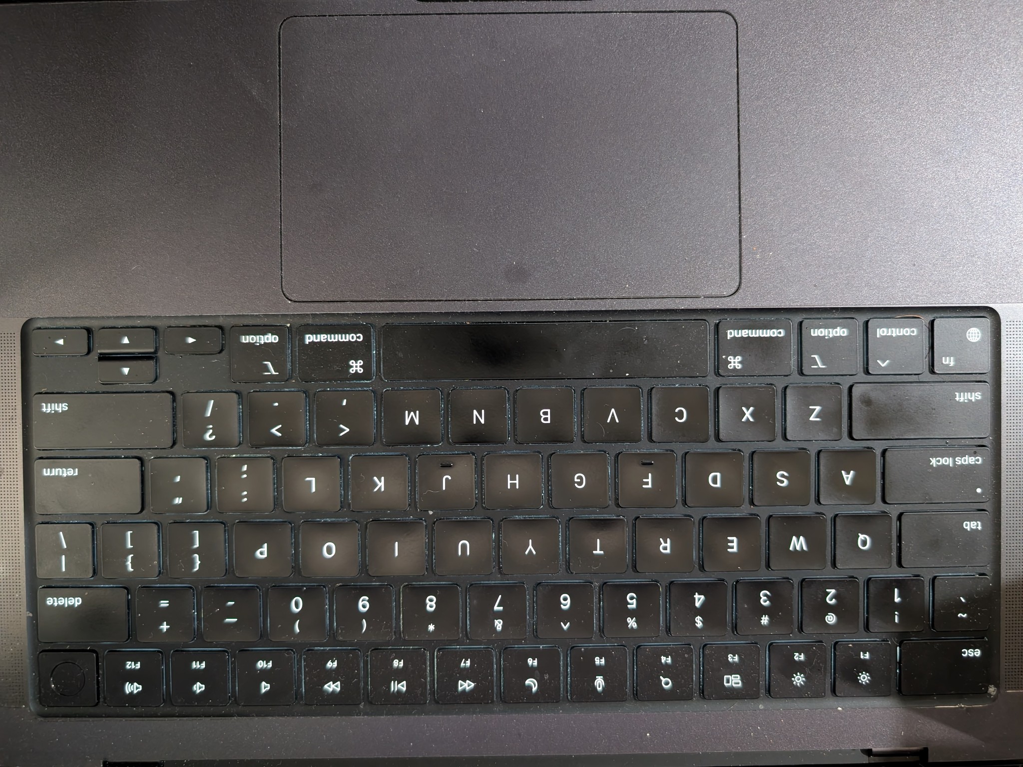 MacBook Pro 14" (M3 Pro Chip / 18GB Unified Memory / 512GB SSD) - Midnight