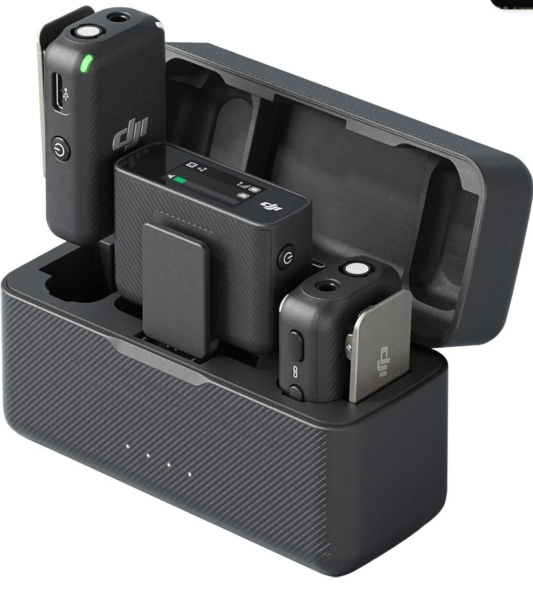 DJI Mic (2 TX + 1 RX + Charging Case), Wireless Lavalier Microphone