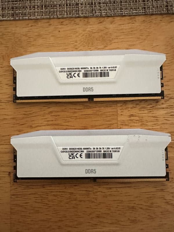 Corsair Vengeance RGB 32gb DDR5 6000 memory
