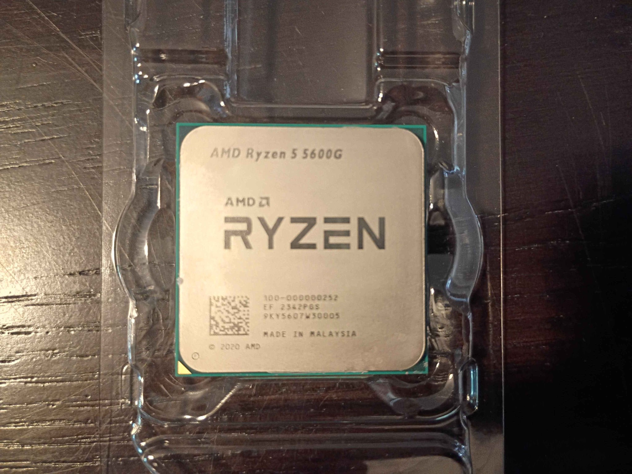 AMD Ryzen 5 5600G w/ Wraith Stealth Cooler