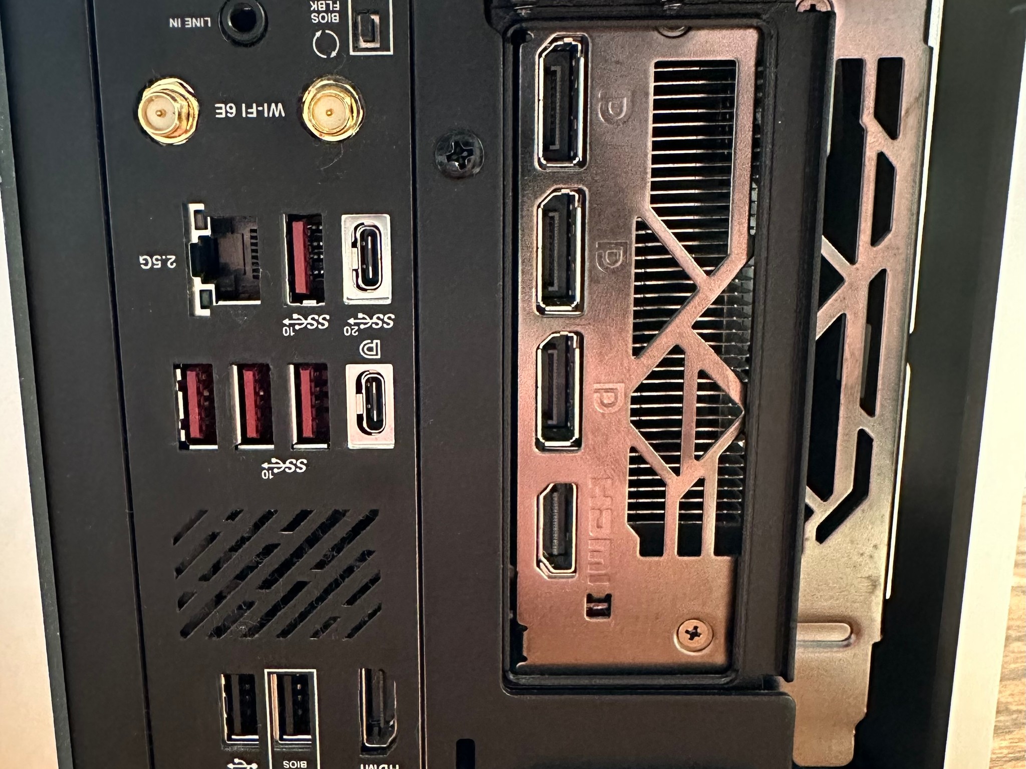 Minimalist RTX 4070TI Super X Ryzen 7 7800X3D PRO PC
