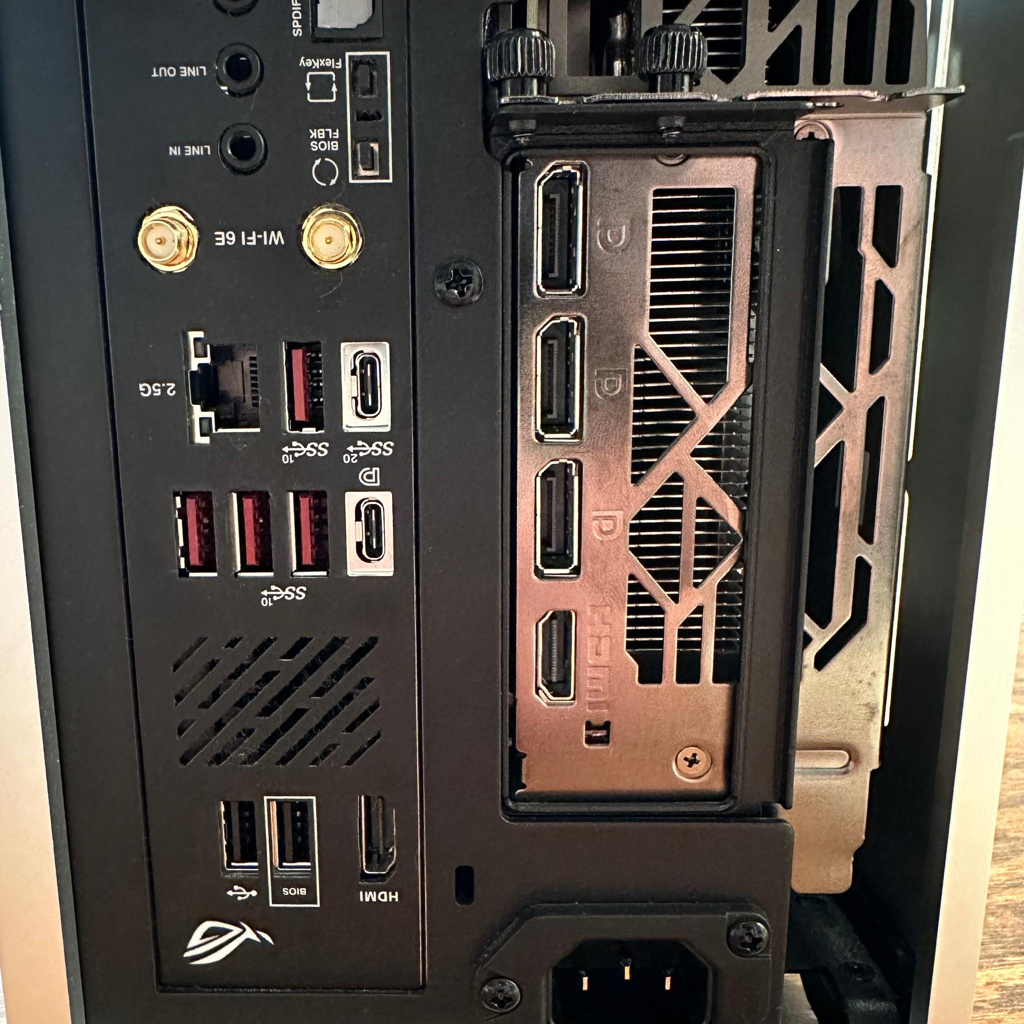 Minimalist RTX 4070TI Super X Ryzen 7 7800X3D PRO PC