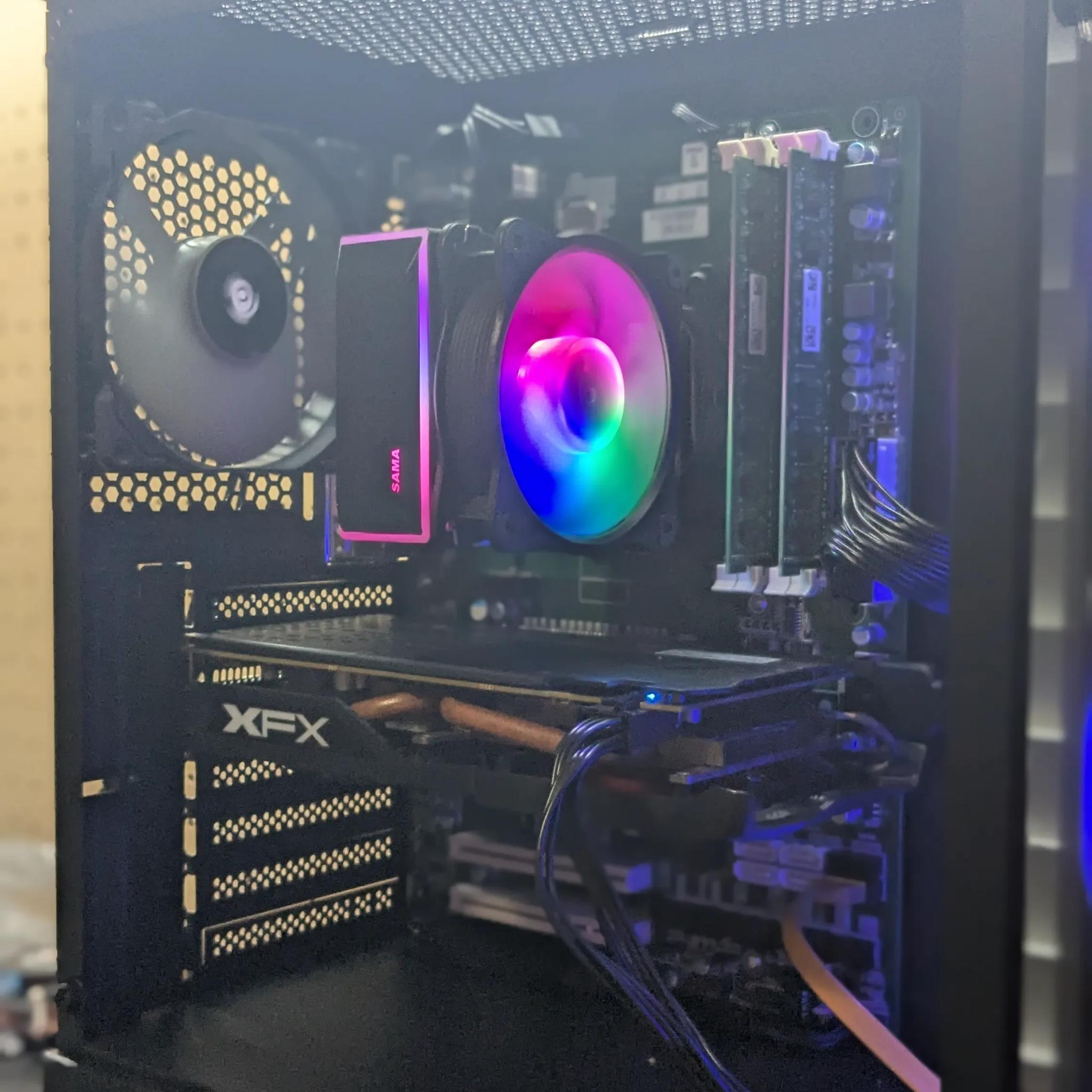 100 FPS Fortnite | 180 Day Warranty | Xeon (same as i7), 16GB RAM, 480GB SSD, RX 570, Win10, Wifi