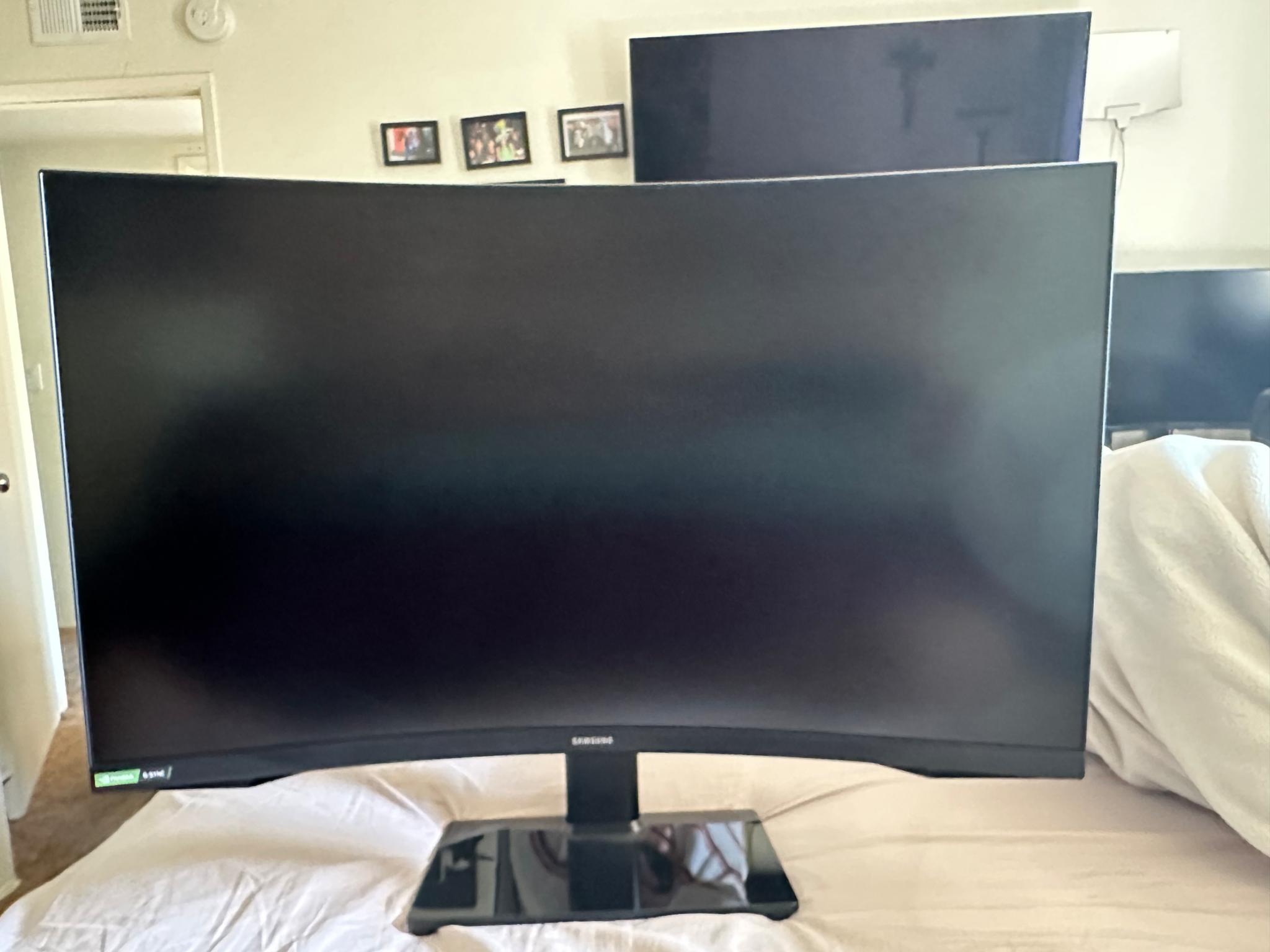 Samsung 32 inch curved gaming monitor