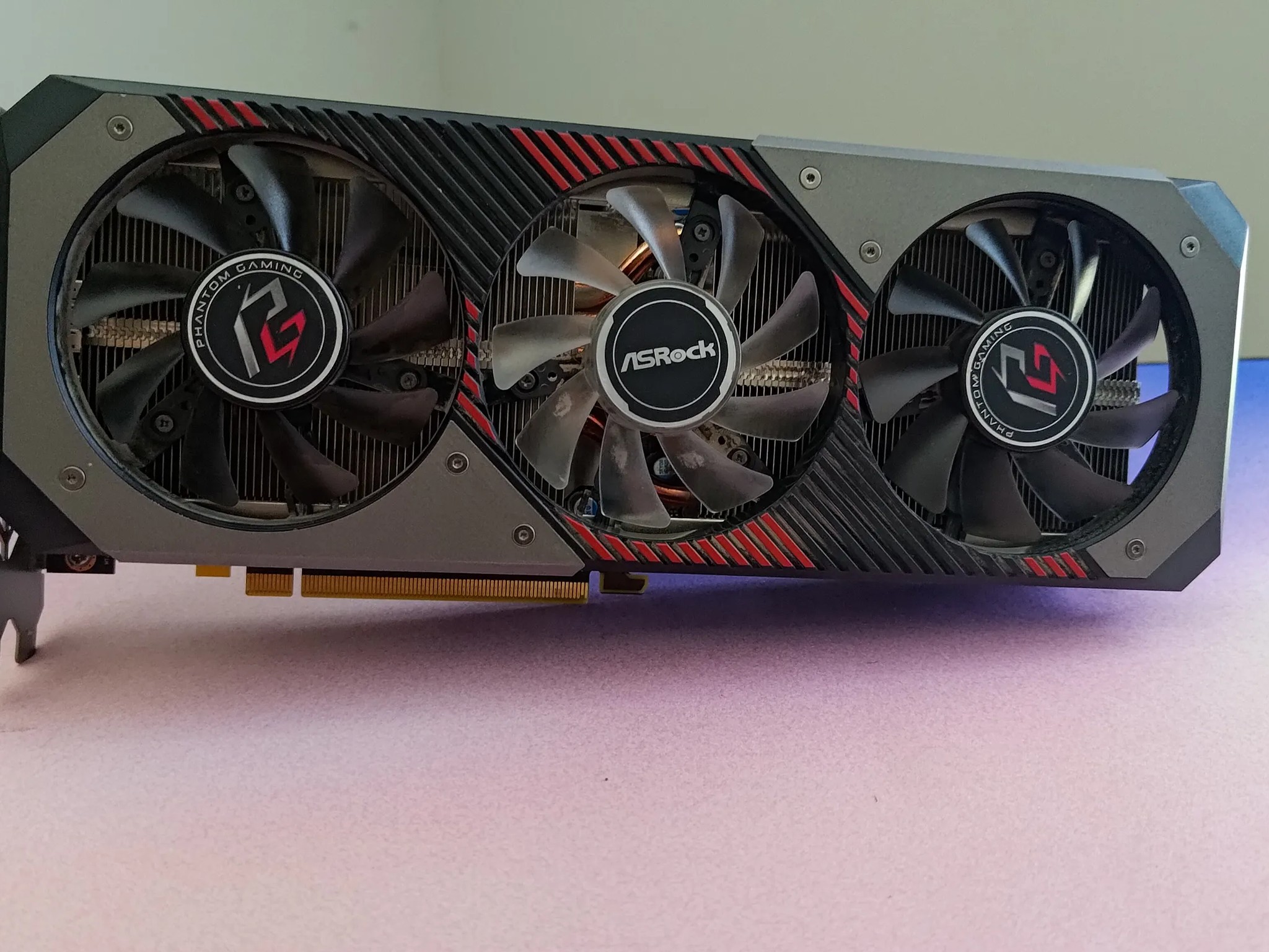 ASRock Phantom Gaming RX 5700XT