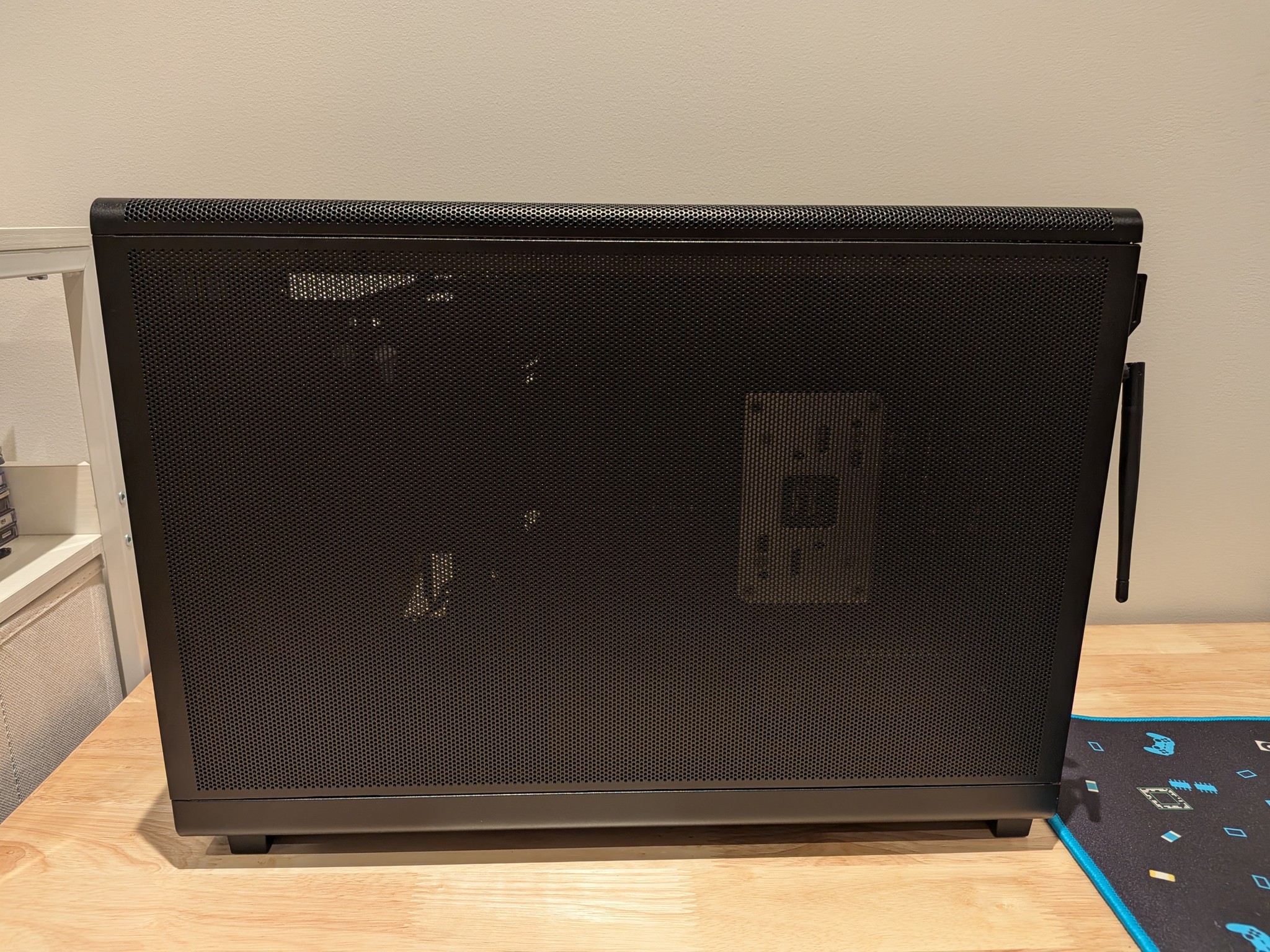 4K Lightcycle - RX 9070, Ryzen 5 7600X3D, 32 GB DDR5 RAM, 1 TB Gen 4 NVME, RGB, Liquid Cooled