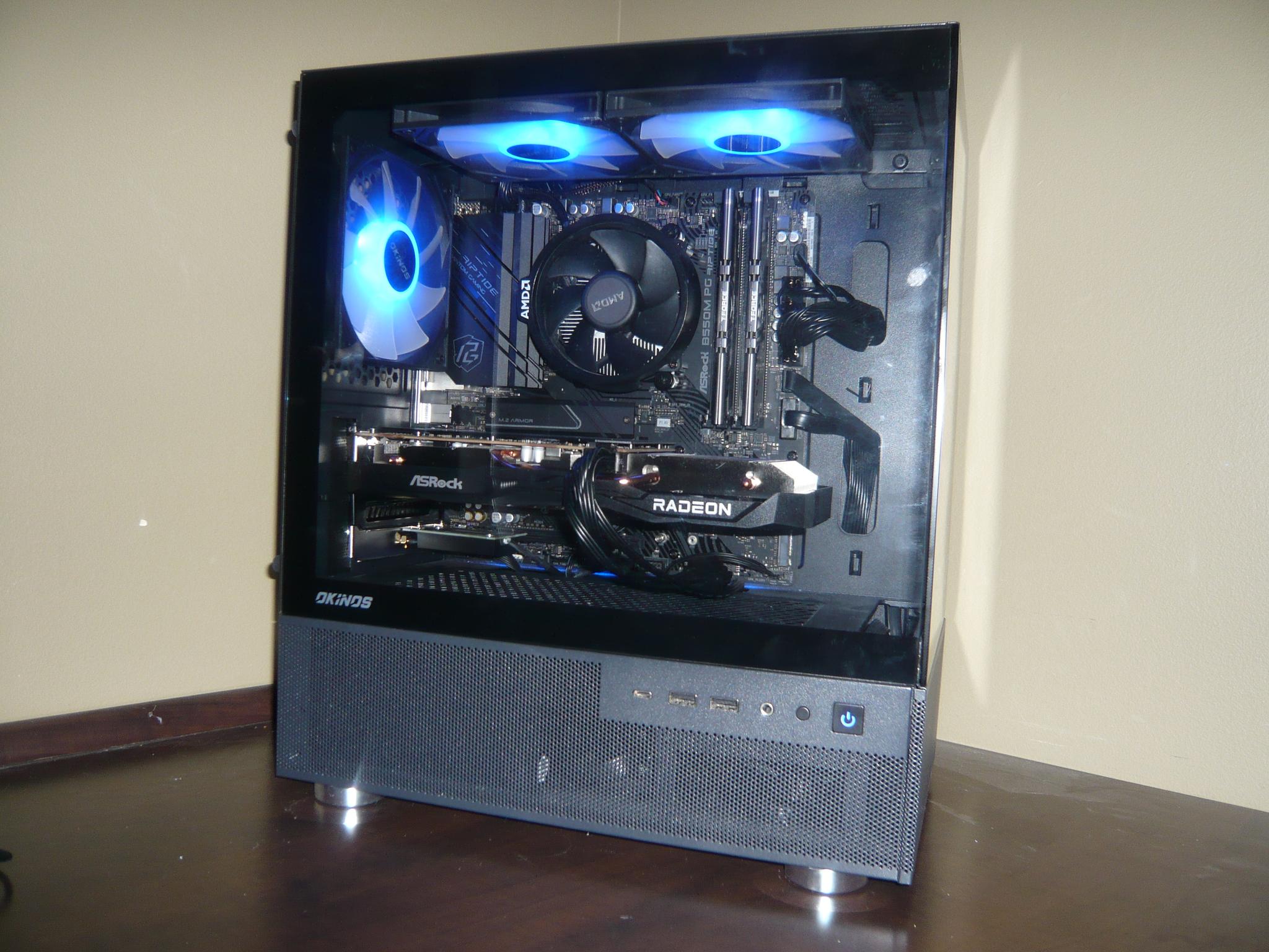 AMD 5500/ RX 6600/ 16GB DDR4/ WD 1TB NVME/ mATX RGB/ Win 11 Home License
