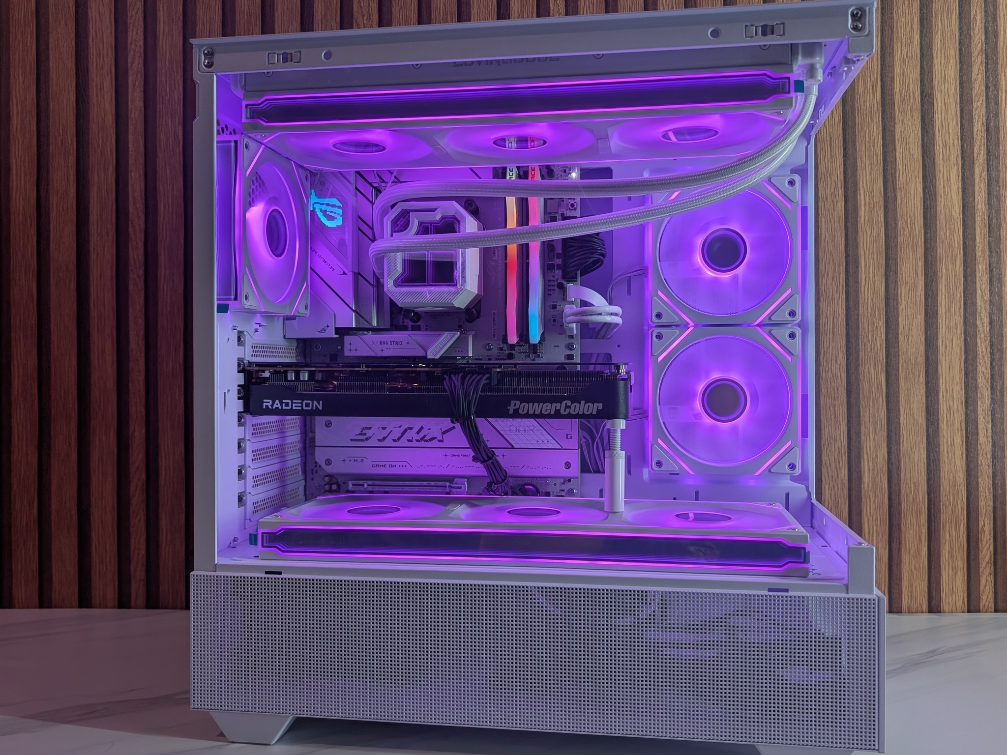 RX 9070XT 16GB | RYZEN 5 9600X | 1TB NVME | 16GB DDR5 | 850W