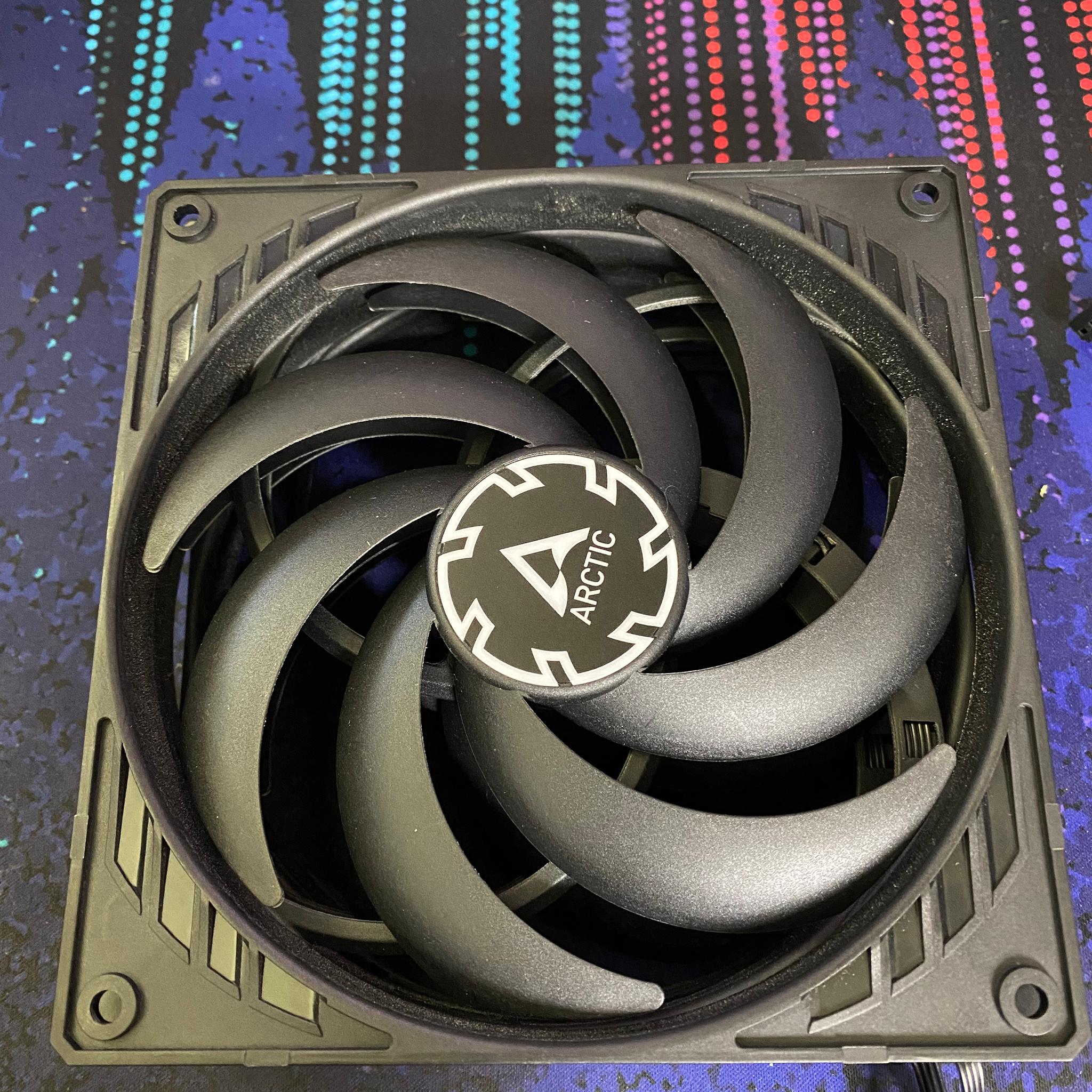 3x Arctic P14 Slim PST 