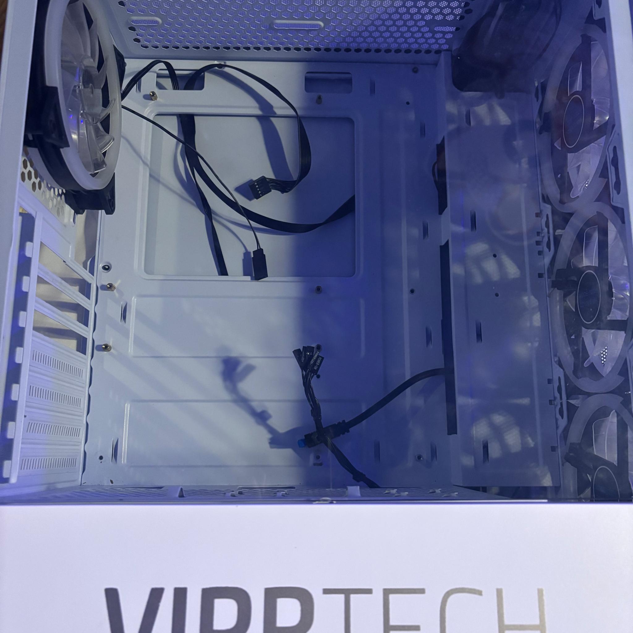 White ATX PC case ‼️NO FRONT PANEL SCREWS‼️