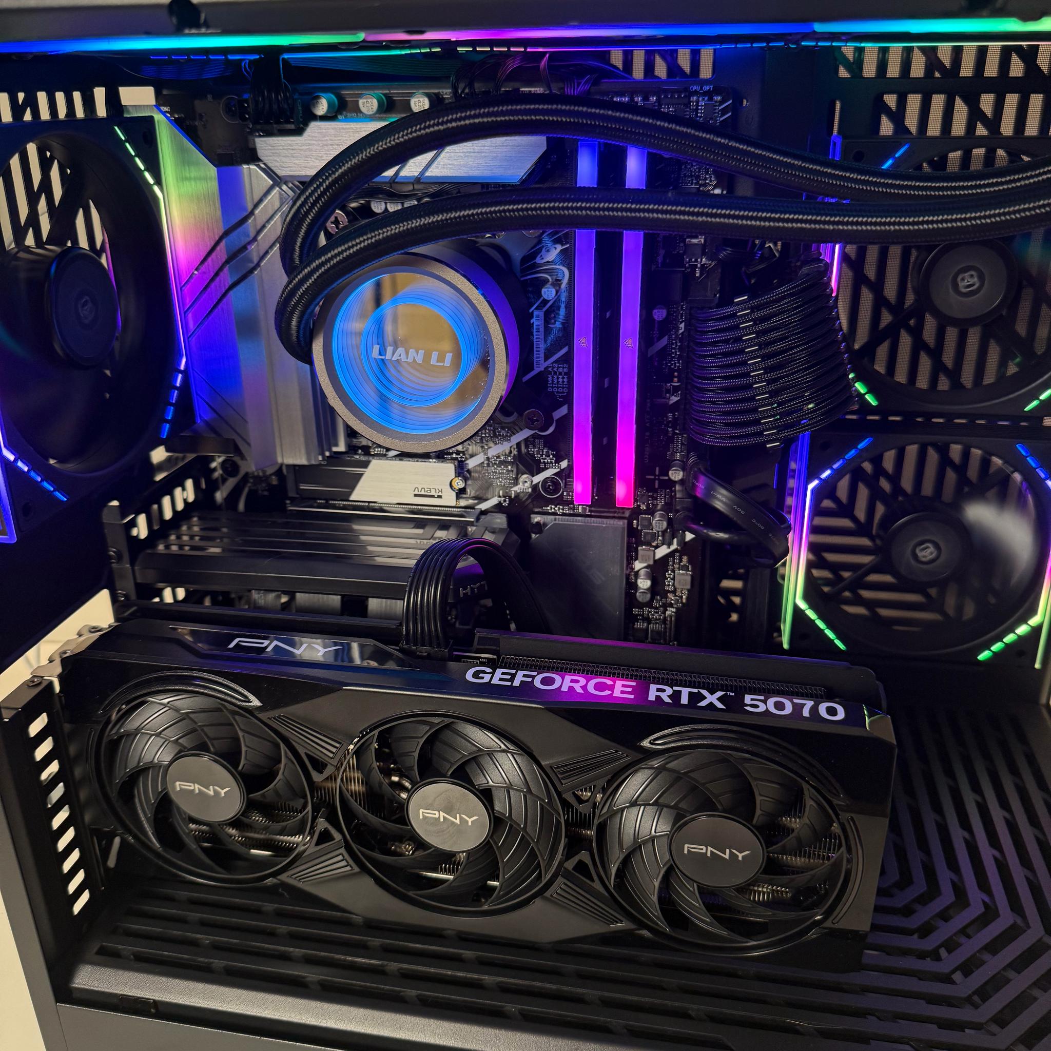 RTX 5070 | Intel i5 14600K | 32gb DDR5 | 1tb NVME 🖤
