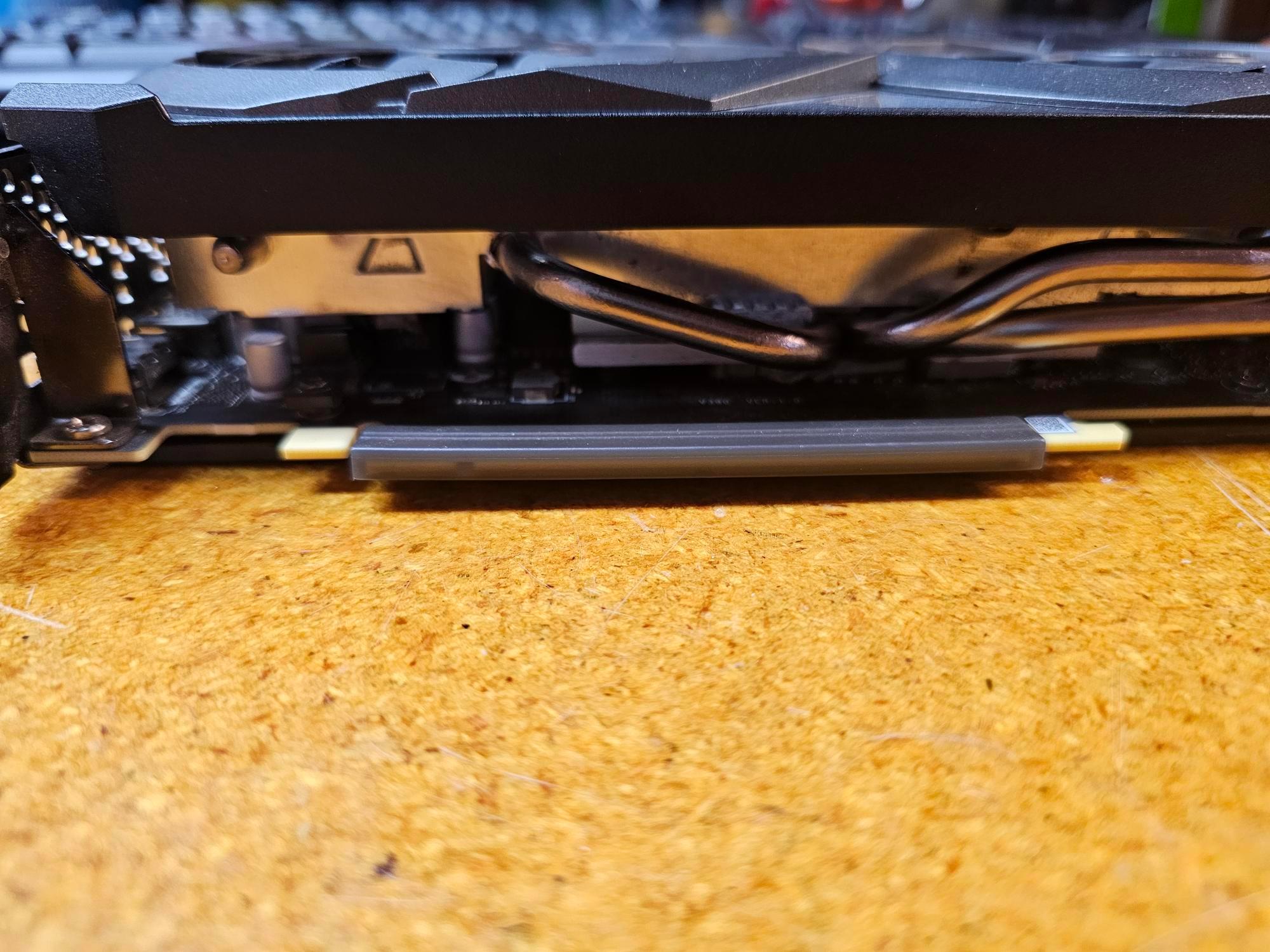 MSI VENTUS 2X OC GeForce RTX 3060 Ti - WORKS - Hot Spot - Needs RePad/RePaste