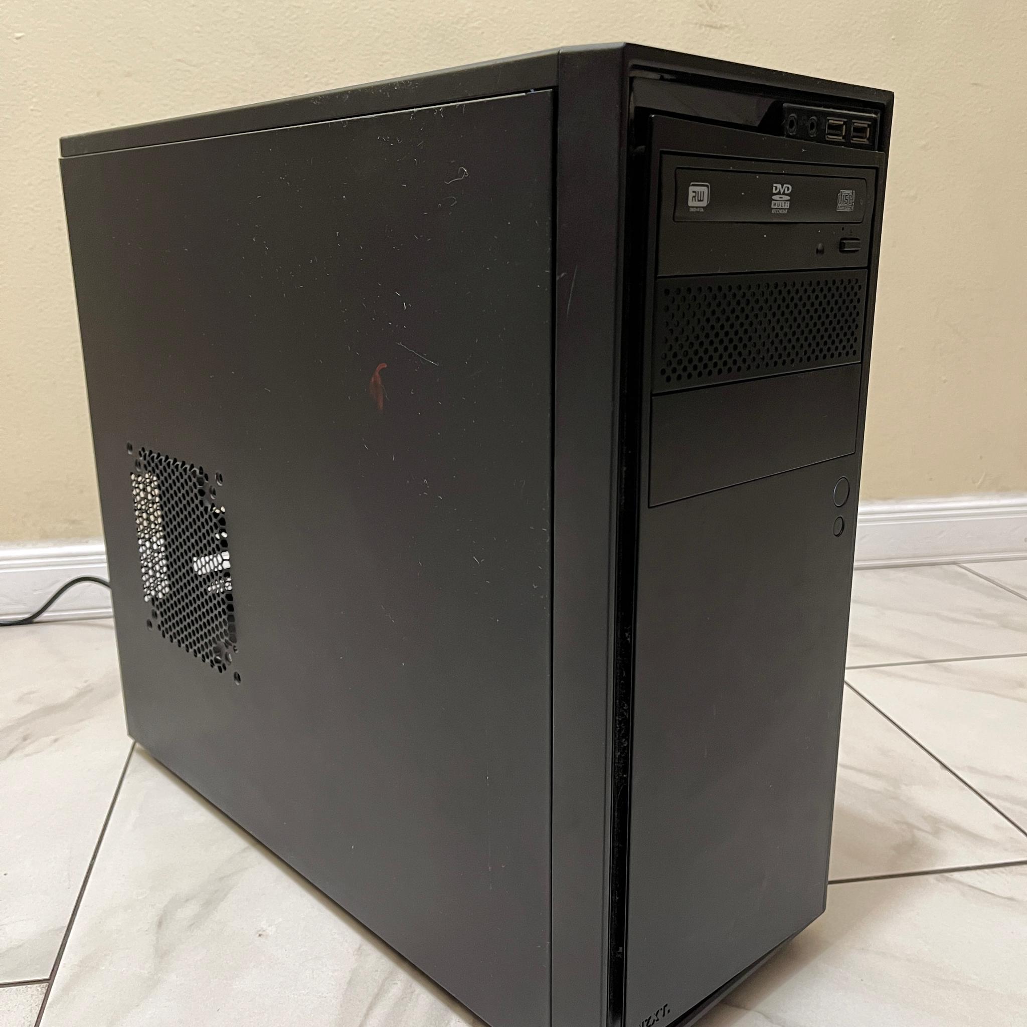 🟠🔥NVIDIA GTX Titan X Pascal, Intel i7-7700K, 16GB RAM, 1.2 TB Storage, High FPS Custom Gaming PC