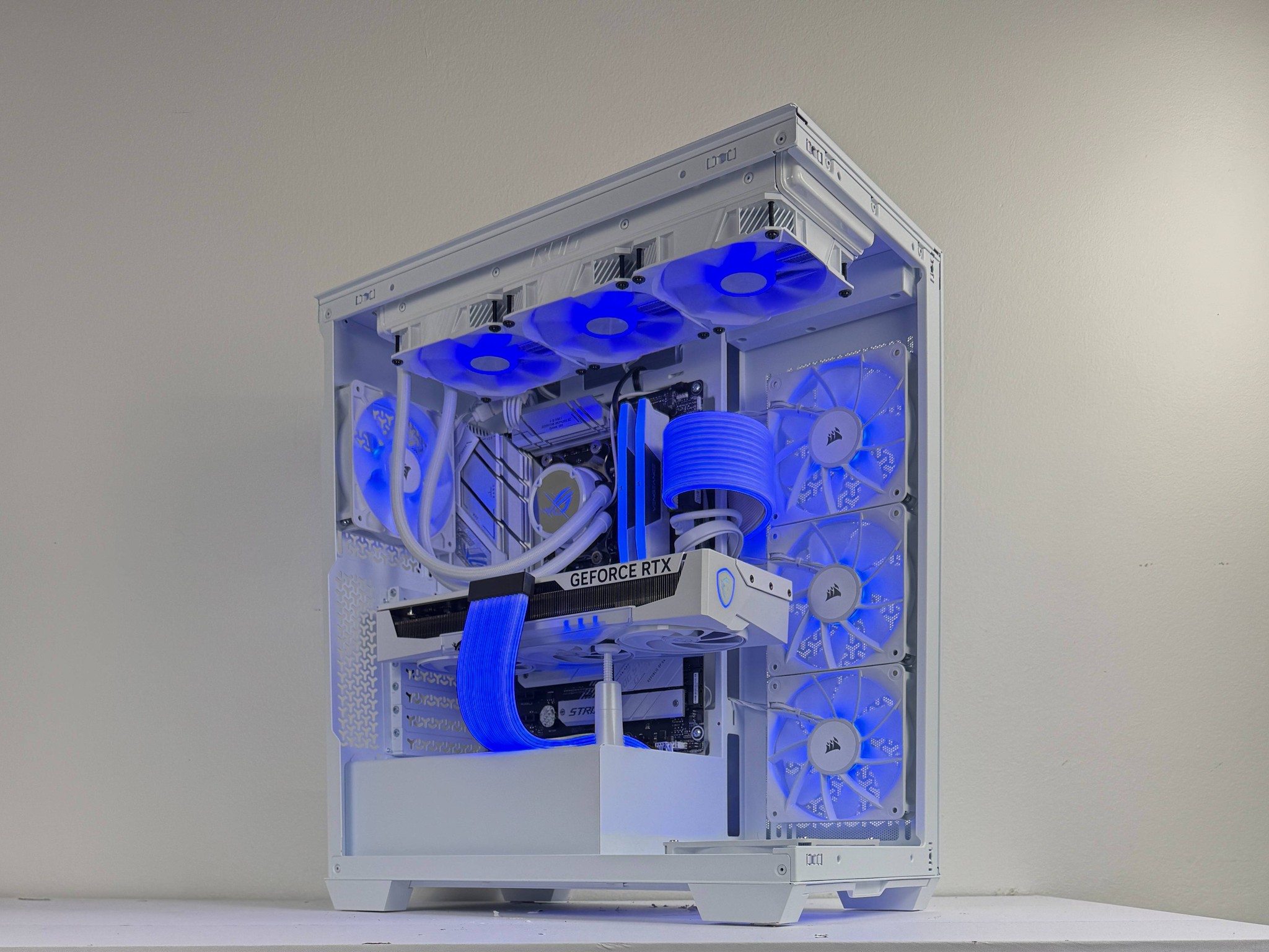 🧊Cryostorm🧊  | 1440p Streaming PC | Ryzen 7 7800X3D | MSI RTX 5070 | 32GB DDR5 6000MHz