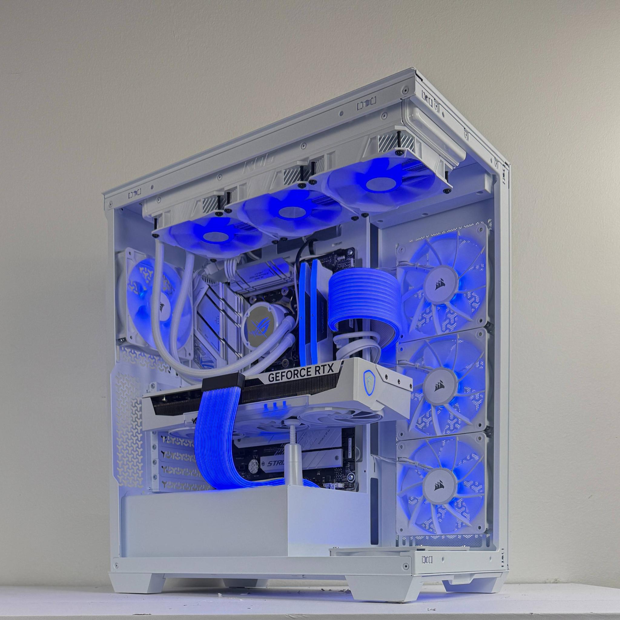 🧊Cryostorm🧊  | 1440p Streaming PC | Ryzen 7 7800X3D | MSI RTX 5070 | 32GB DDR5 6000MHz