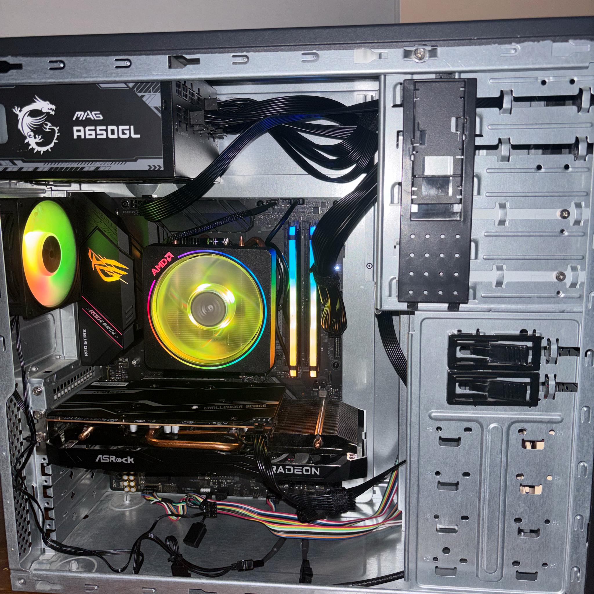 Budget 1080p Sleeper Gaming PC | RX 6600 XT (8 GB) | Ryzen 5 5500 | 100% Set Up & Ready to Play