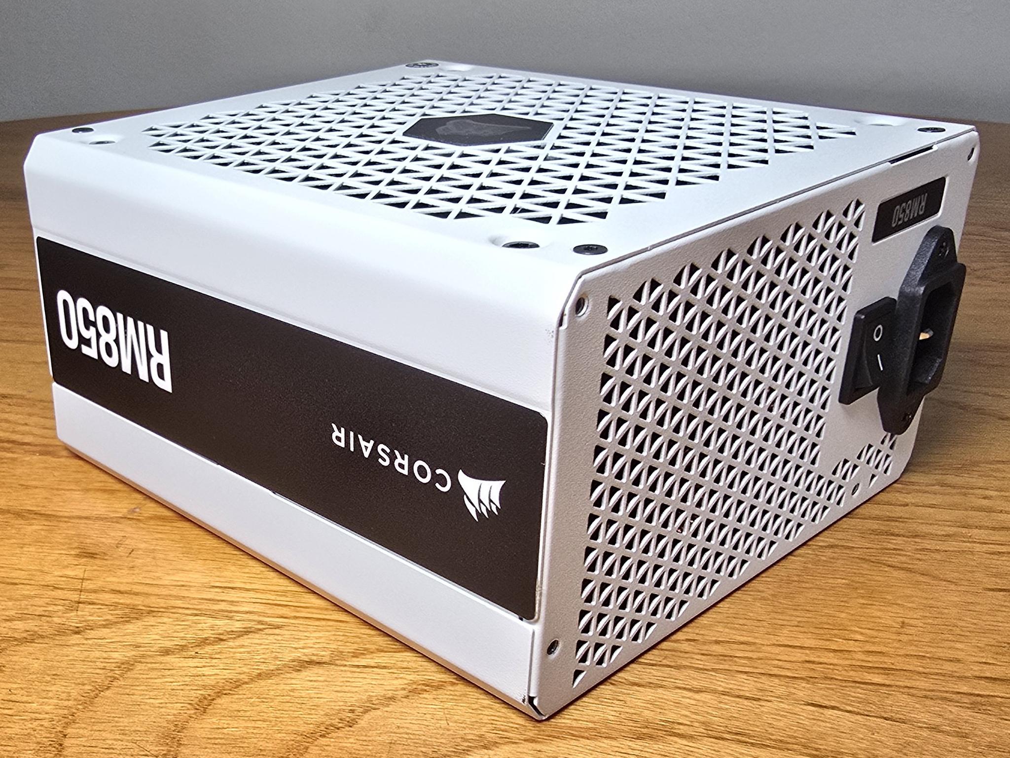 Corsair RM850 80 Plus Gold 850W Fully Modular Power Supply w/ Extra Cables !!