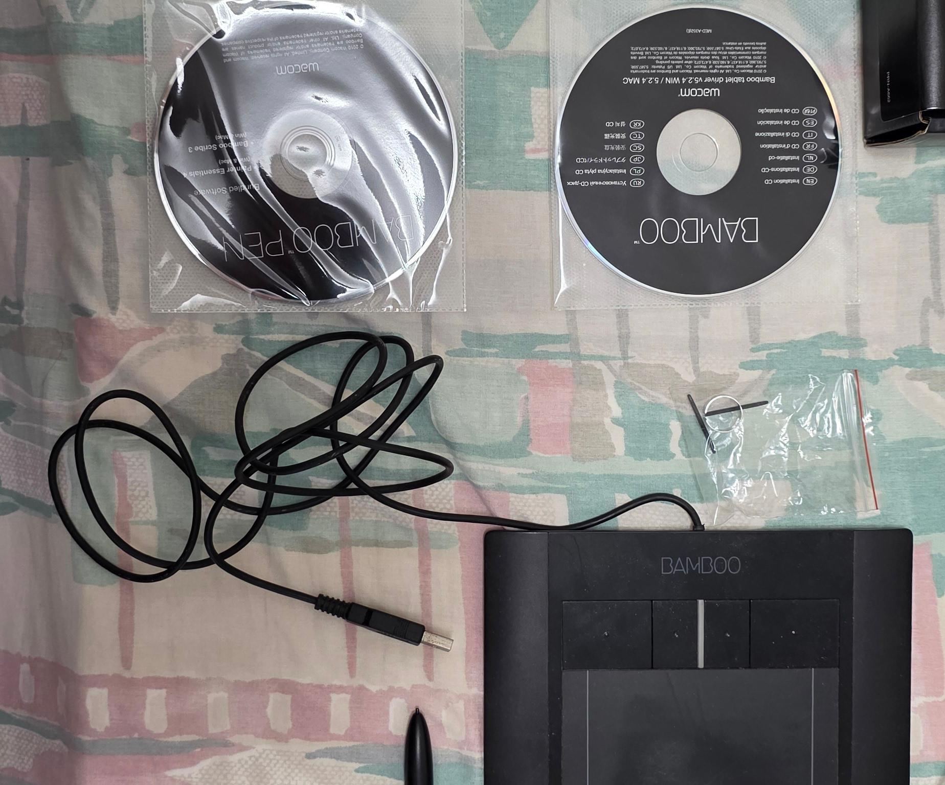 Wacom Bamboo Pen & Touch CTH-460 Pen and Touch Tablet
