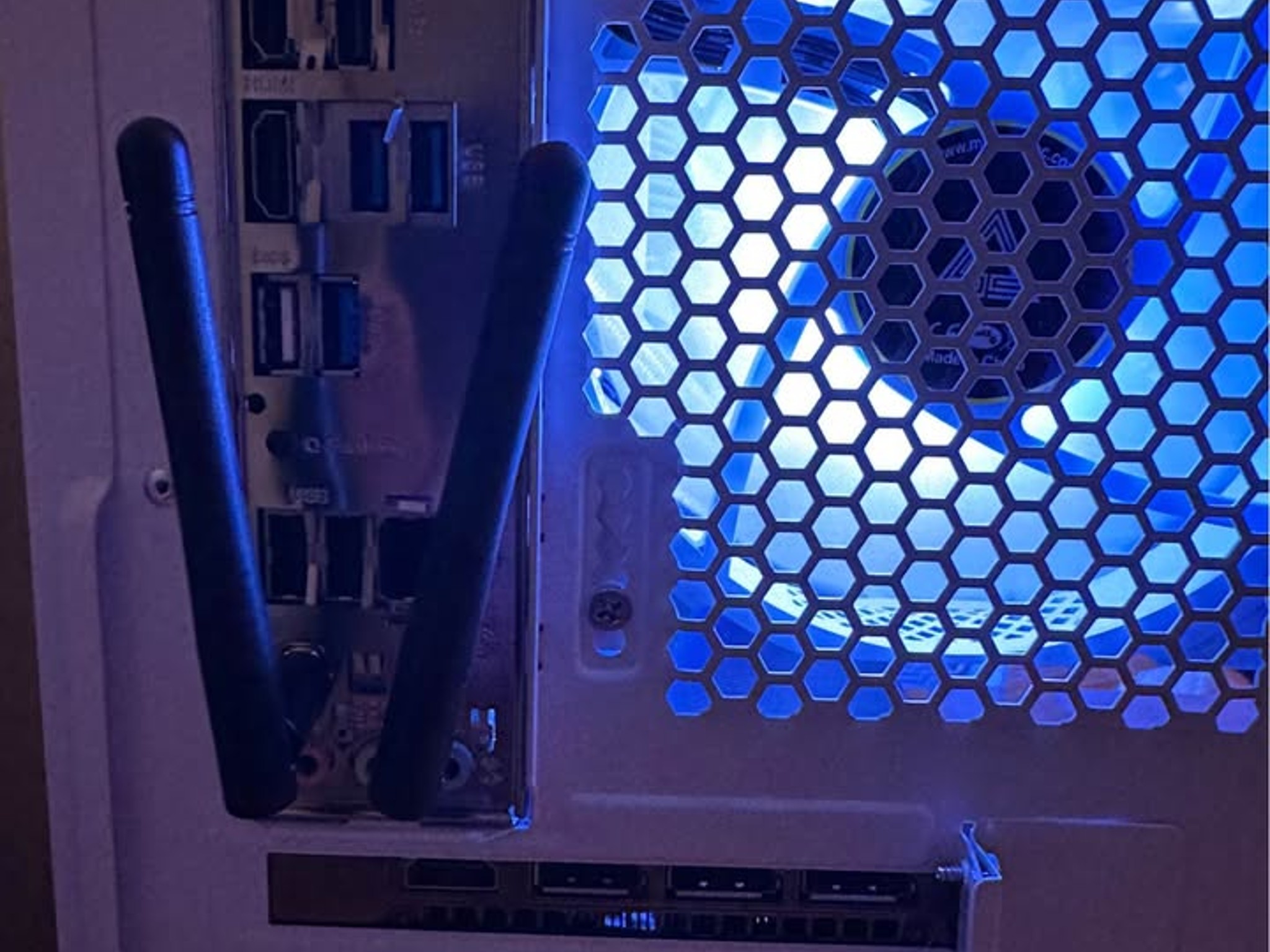 1440p 4K Gaming PC RTX 3070 Ryzen 7 5800X 32GB RAM 1TB SSD RGB Liquid Cooled
