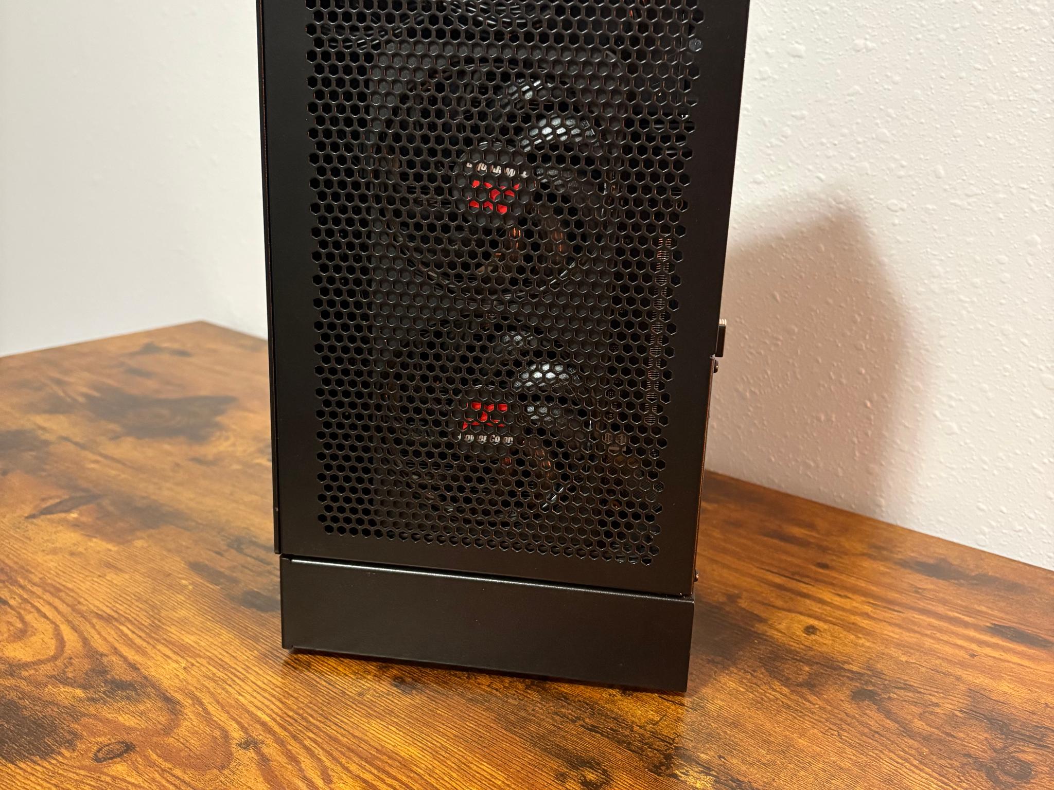Radeon 9060xt 16GB Custom Gaming PC- Core Ultra 5 225F, 32GB DDR5, Steam OS