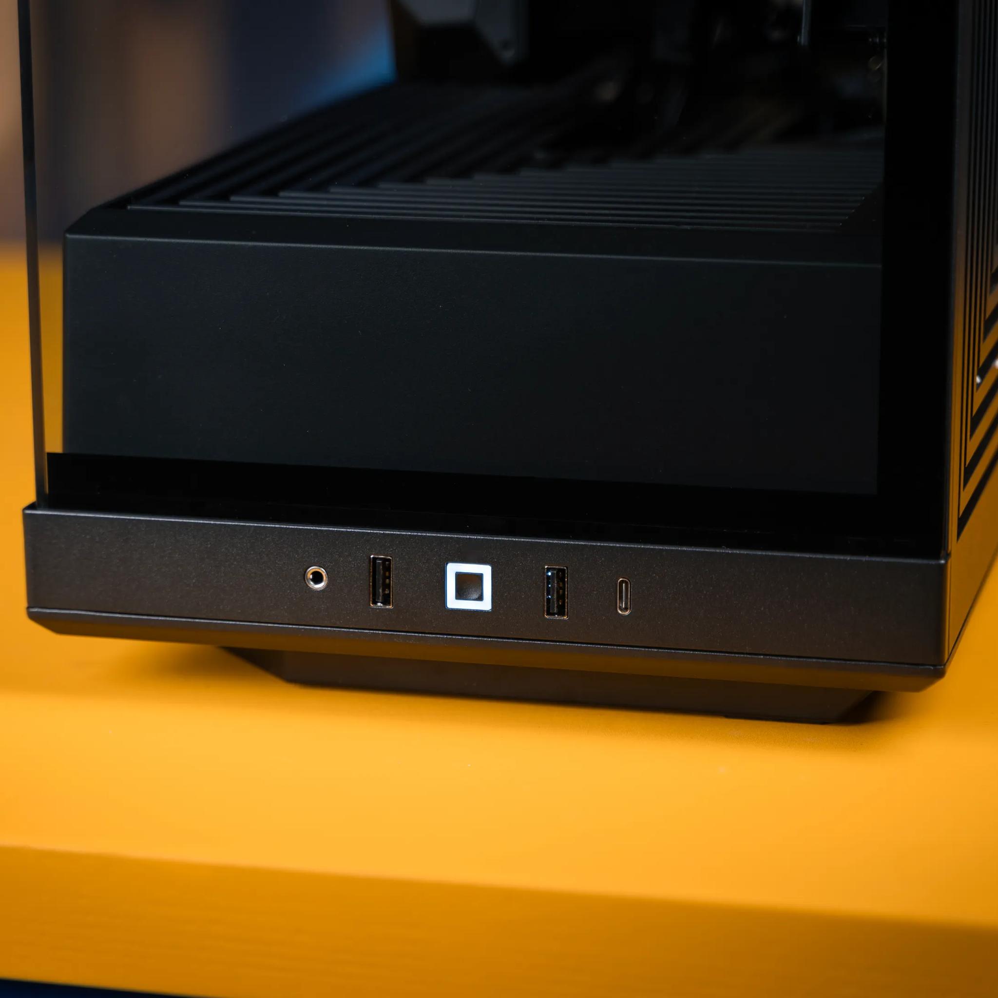 “Nebulor” RX 7900 XT Ryzen 7600X 32GB Windows 11 Pro 2TB Gaming PC Powerhouse