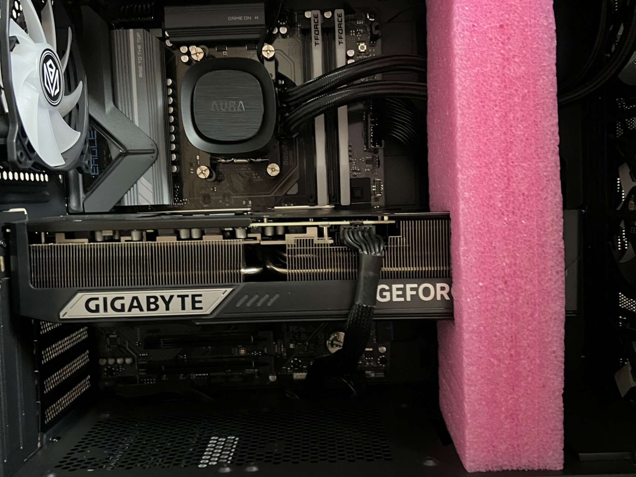 RTX 5090/9800x3D PC