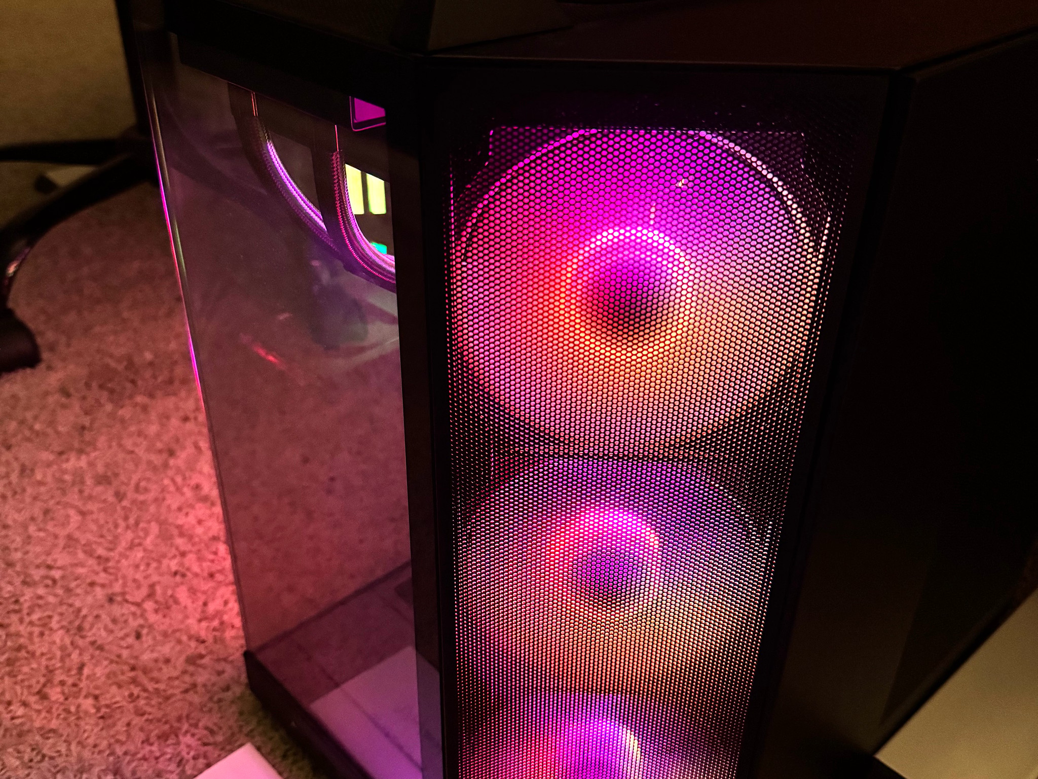 GeForce RTX 5070 Ti Custom Gaming PC - Ryzen 9 9950X3D, 4TB NVMe SSD