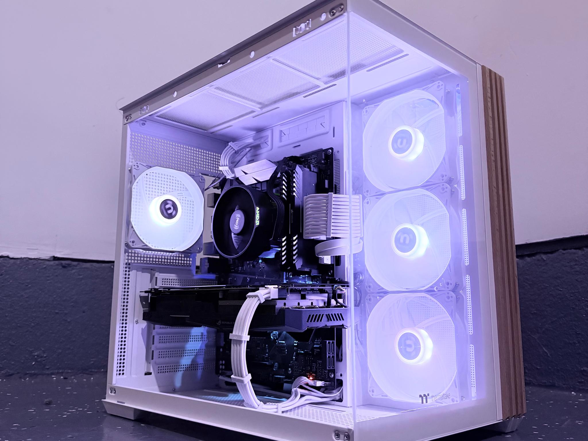🌸"Frostwood"🌈 | 1080p Gaming | GTX 1070 Ti 8GB | Ryzen 7 1700 | 16GB Ram | 1.12TB Storage