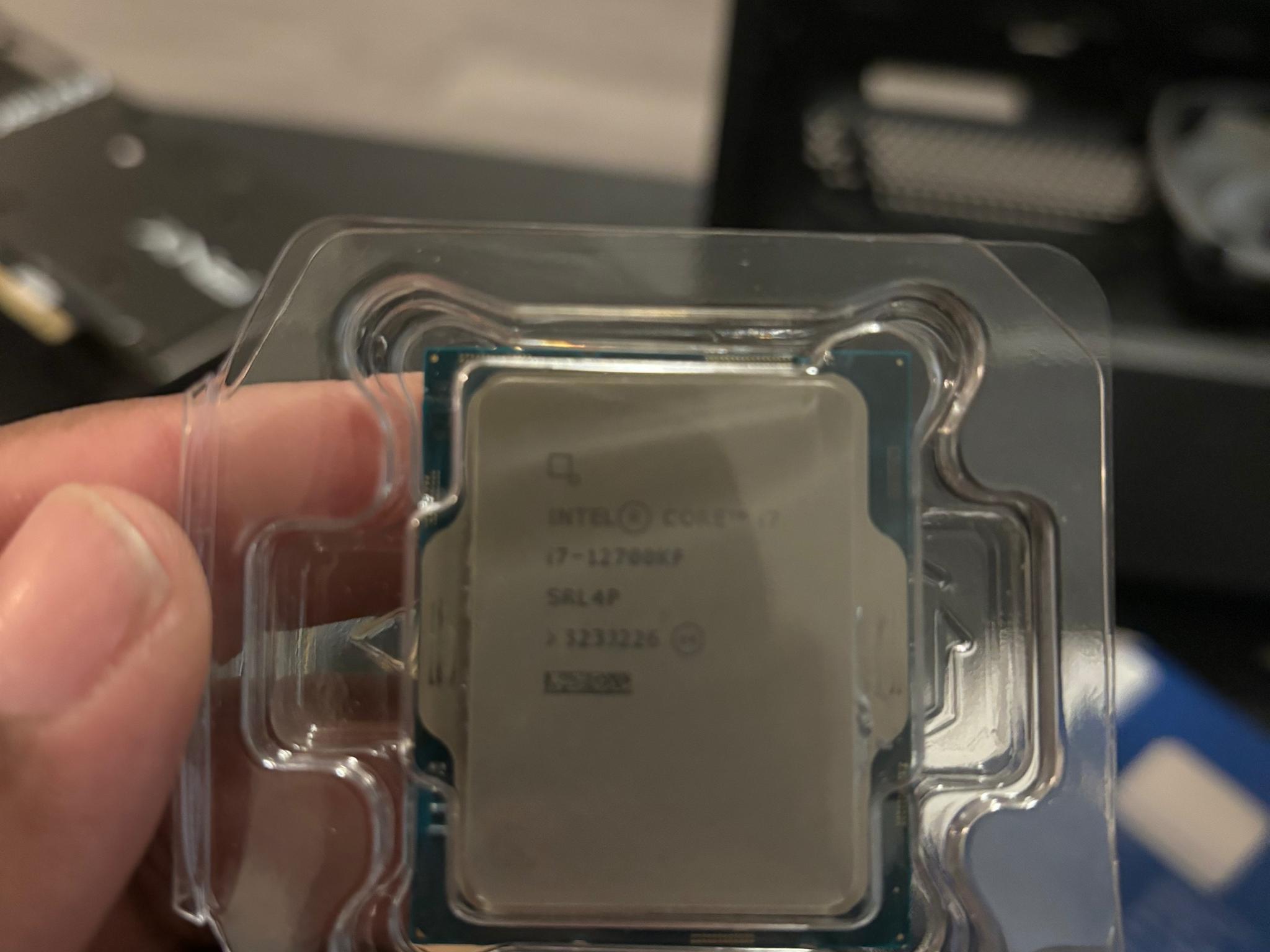 Intel core i7-12700kf