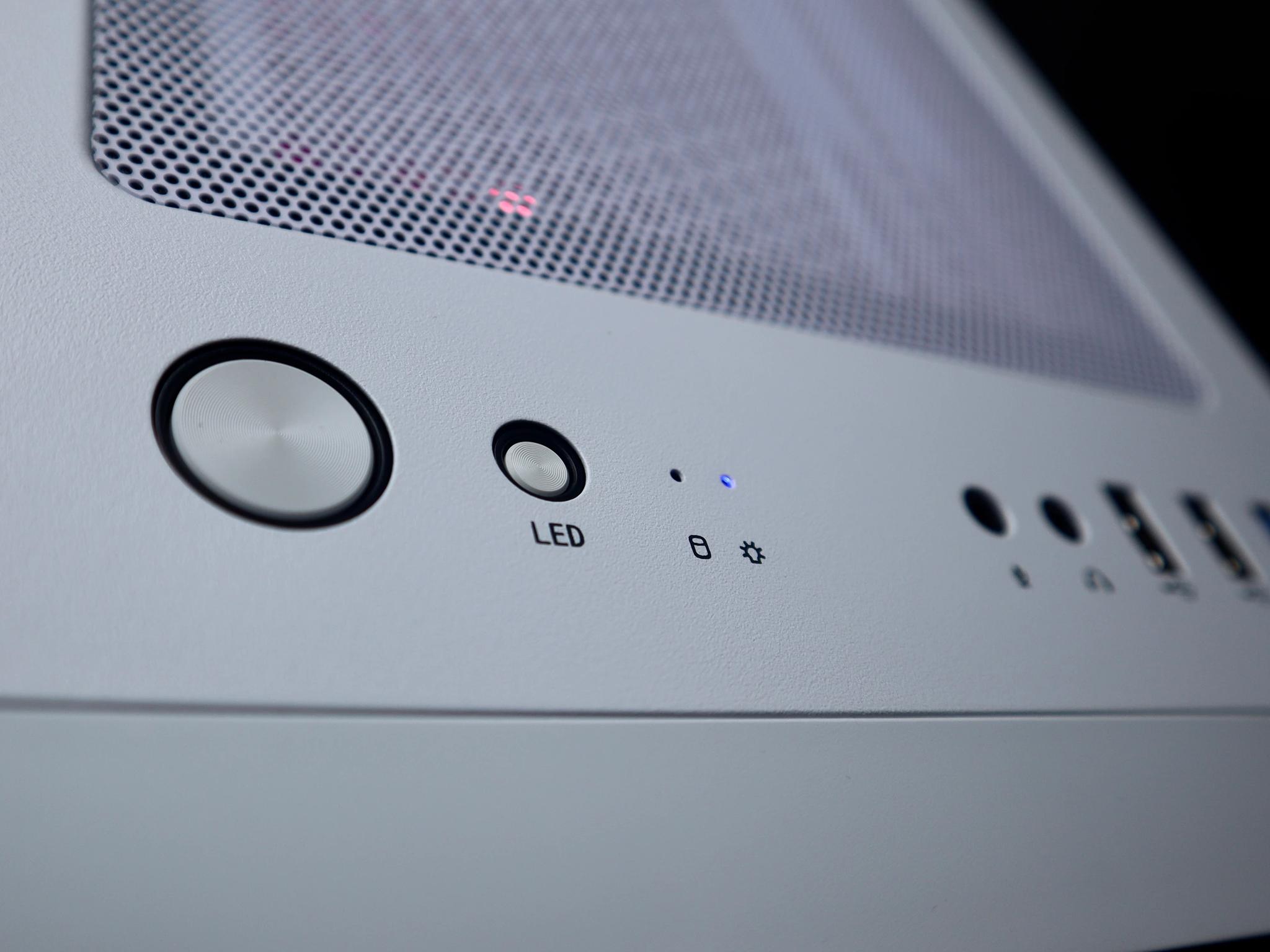 💗🤍💗 Gaming PC | RTX 3070 // Intel i5-11400F // 32GB DDR4 // 1TB NVMe