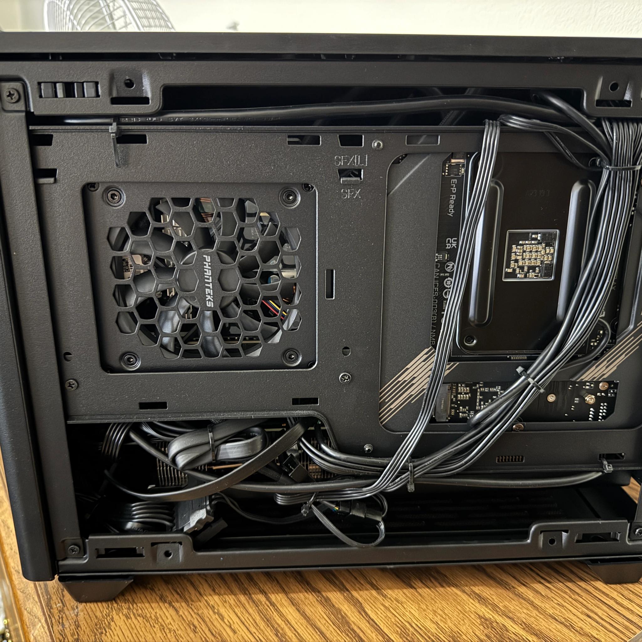 SFF PC - EVGA FTW3 3070, Noctua Fans, 850W 80+ Platinum PSU