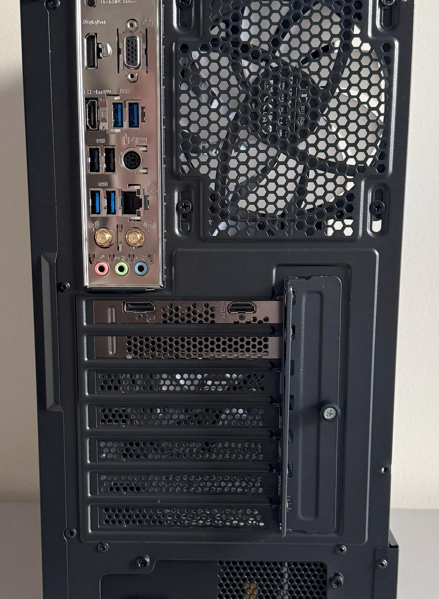 AMD Ryzen 5 5600GT Gaming PC Radeon RX 6500 XT MSI B550 32GB DDR4 1TB NVMe SSD Thermaltake ARGB Case