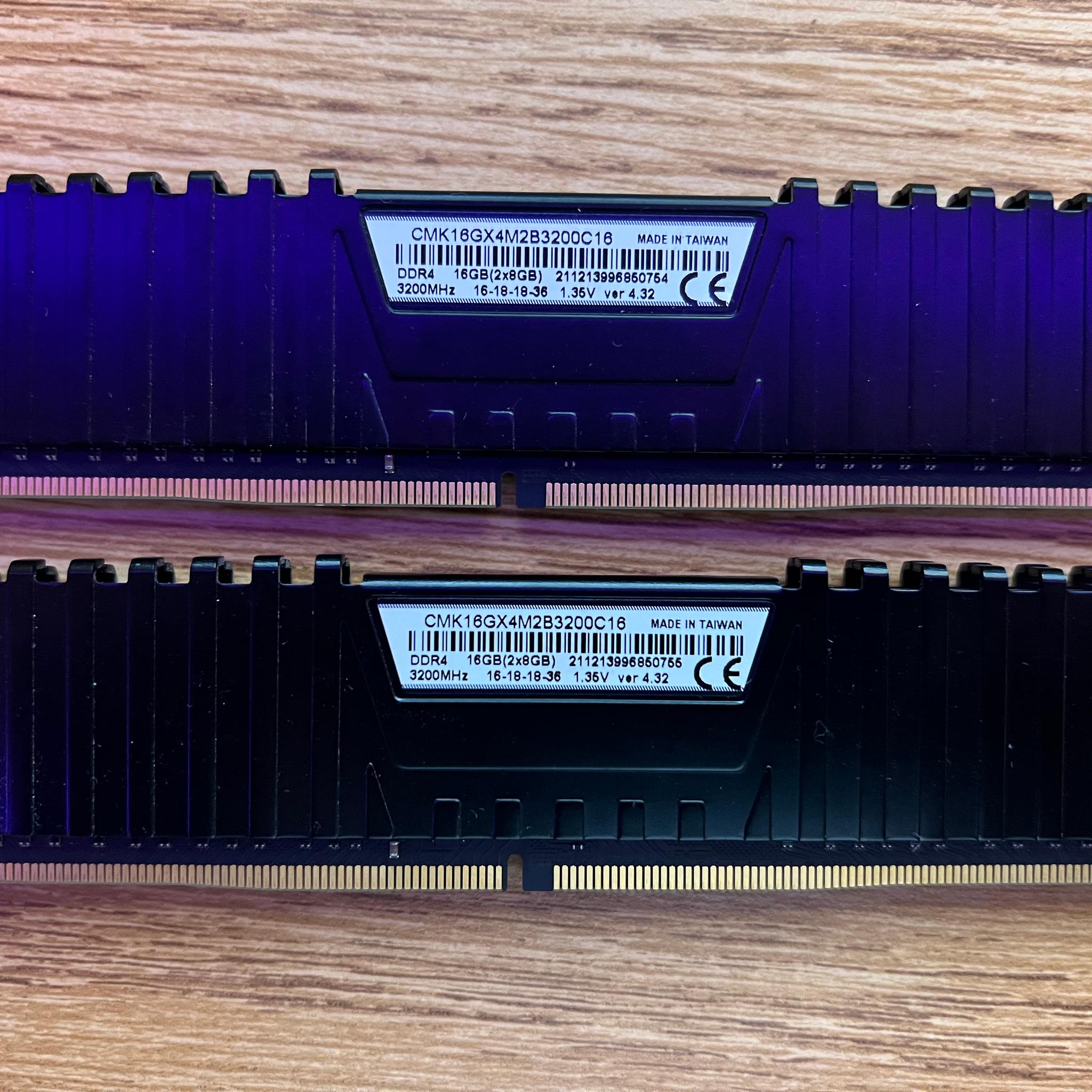 16GB (2x8GB) DDR4-3200MHz CL16 Corsair Vengeance RAM Memory