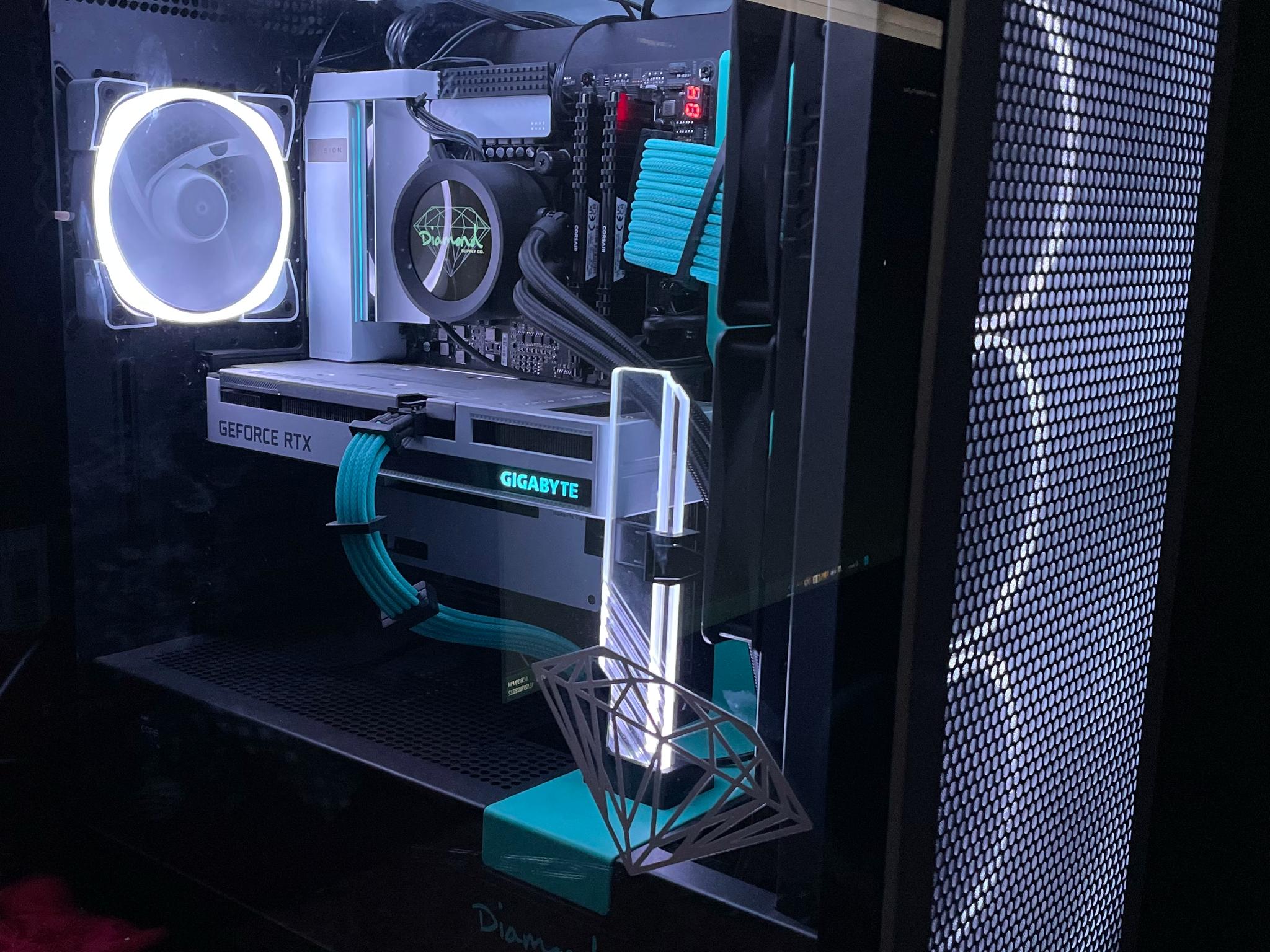 High-End Creator & Gaming PC - i9-11900K, Gigabyte Z590 Vision D, 64GB DDR4, 3TB SSD