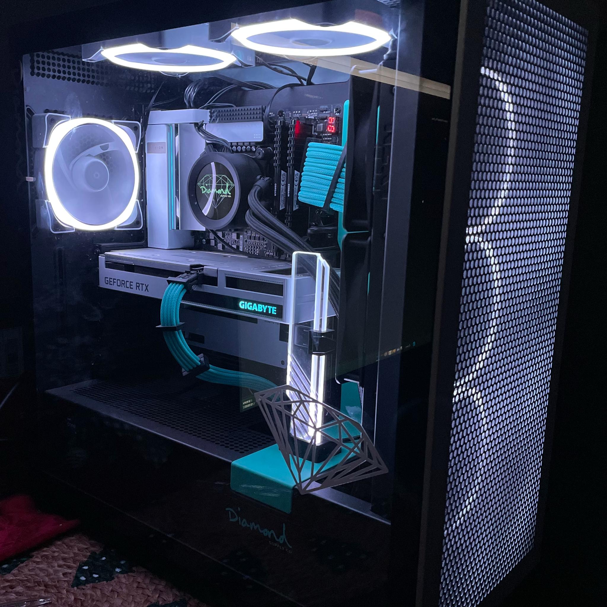 High-End Creator & Gaming PC - i9-11900K, Gigabyte Z590 Vision D, 64GB DDR4, 3TB SSD