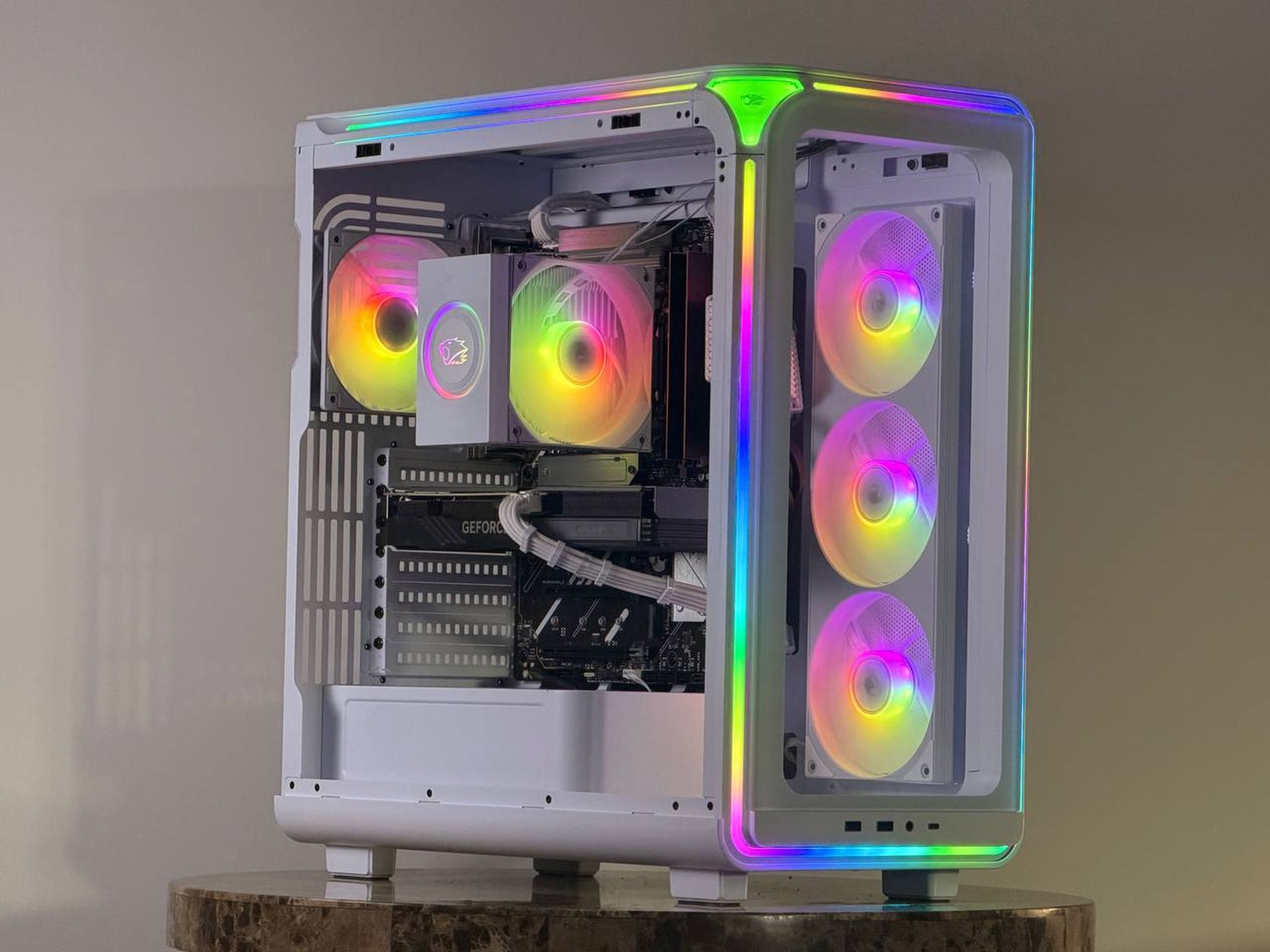 FREE SHIP ❄️🖤🤍 "POLAR NIGHT" | RTX 4060 | Ryzen 5 8400F | 500 GB NVME SSD | 16 GB DDR5 RAM🤍🖤❄️