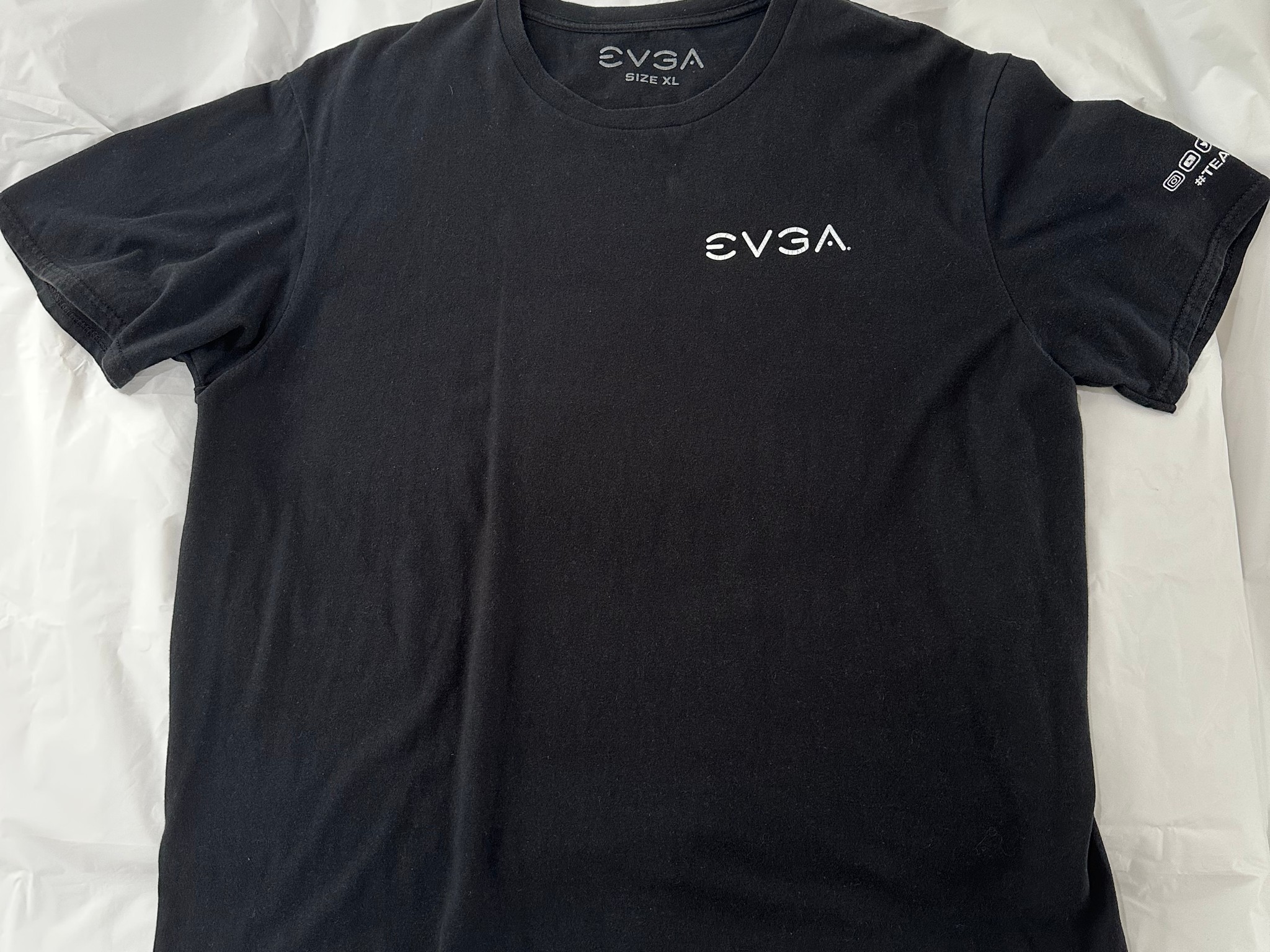 EVGA  “I Survived The Queue” 2020 - 202X Original T-Shirt XL Black (Rare, Clean)